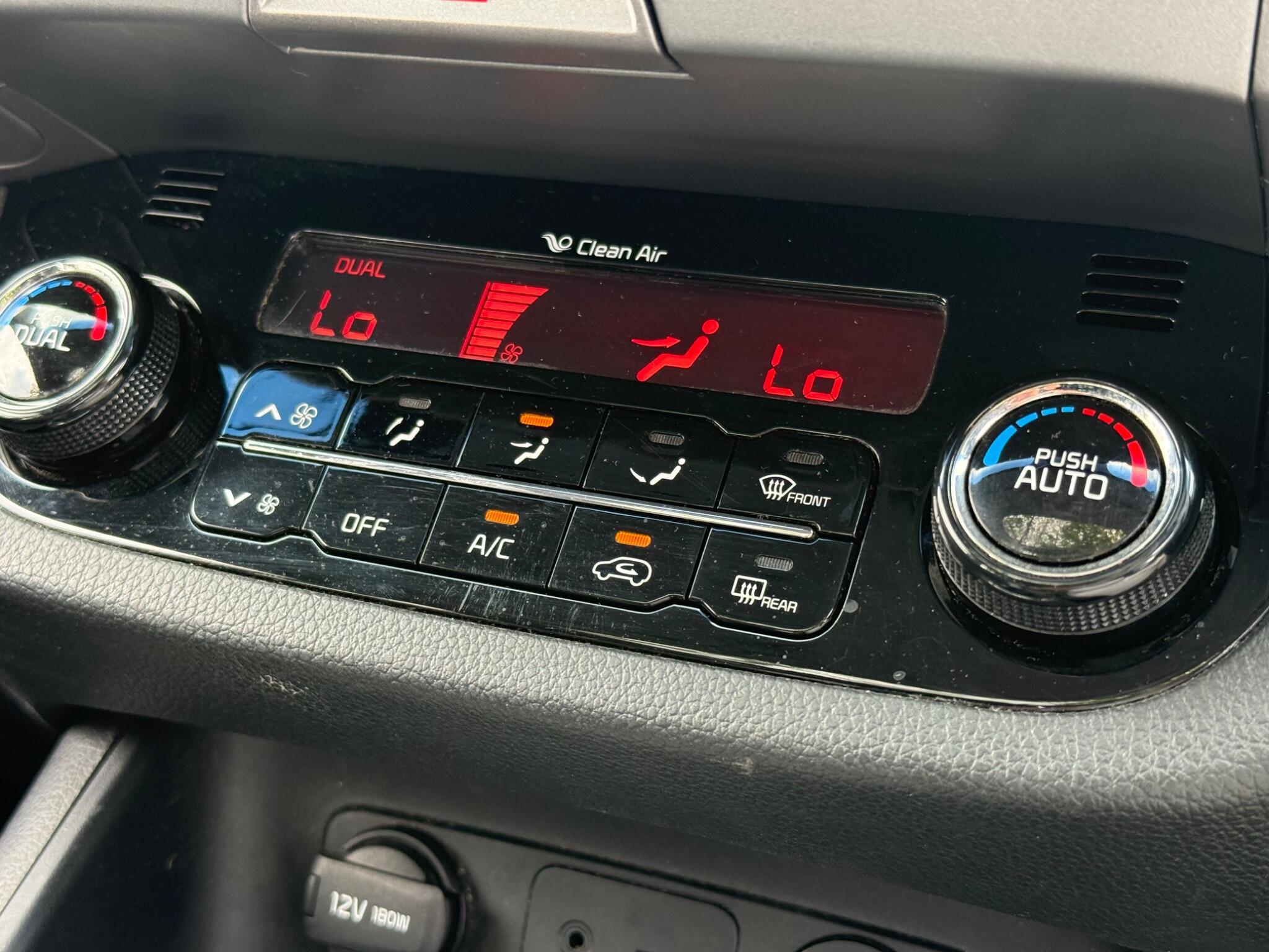 Kia Sportage - Image 43