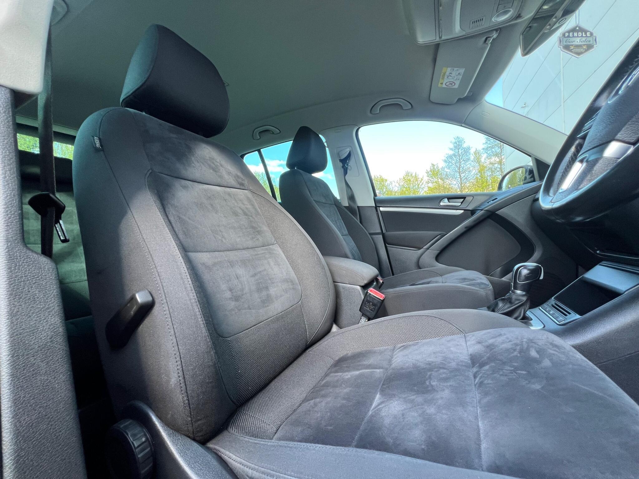 Volkswagen Tiguan - Image 16