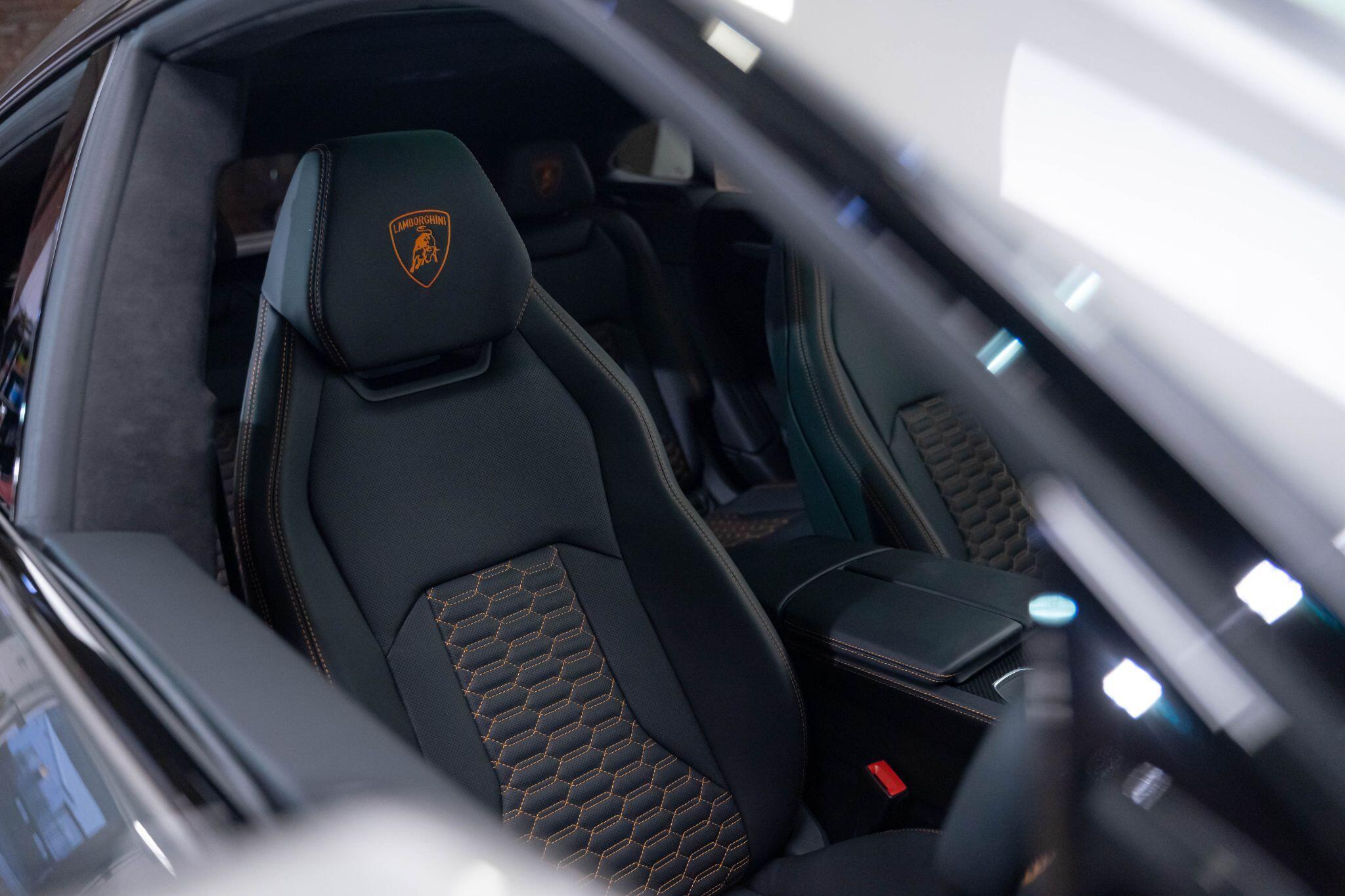 Lamborghini Urus - Image 36