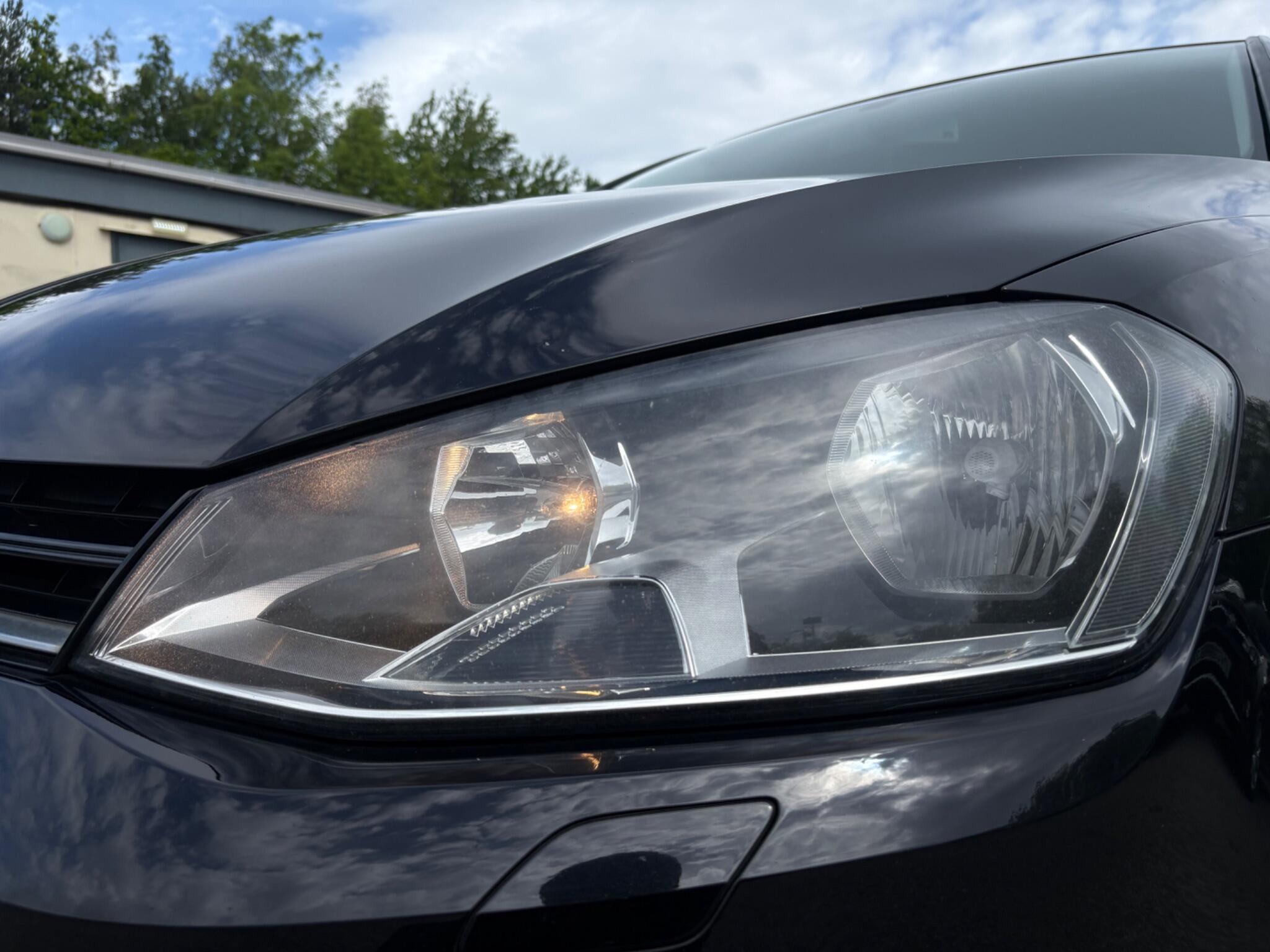 Volkswagen Golf - Image 8