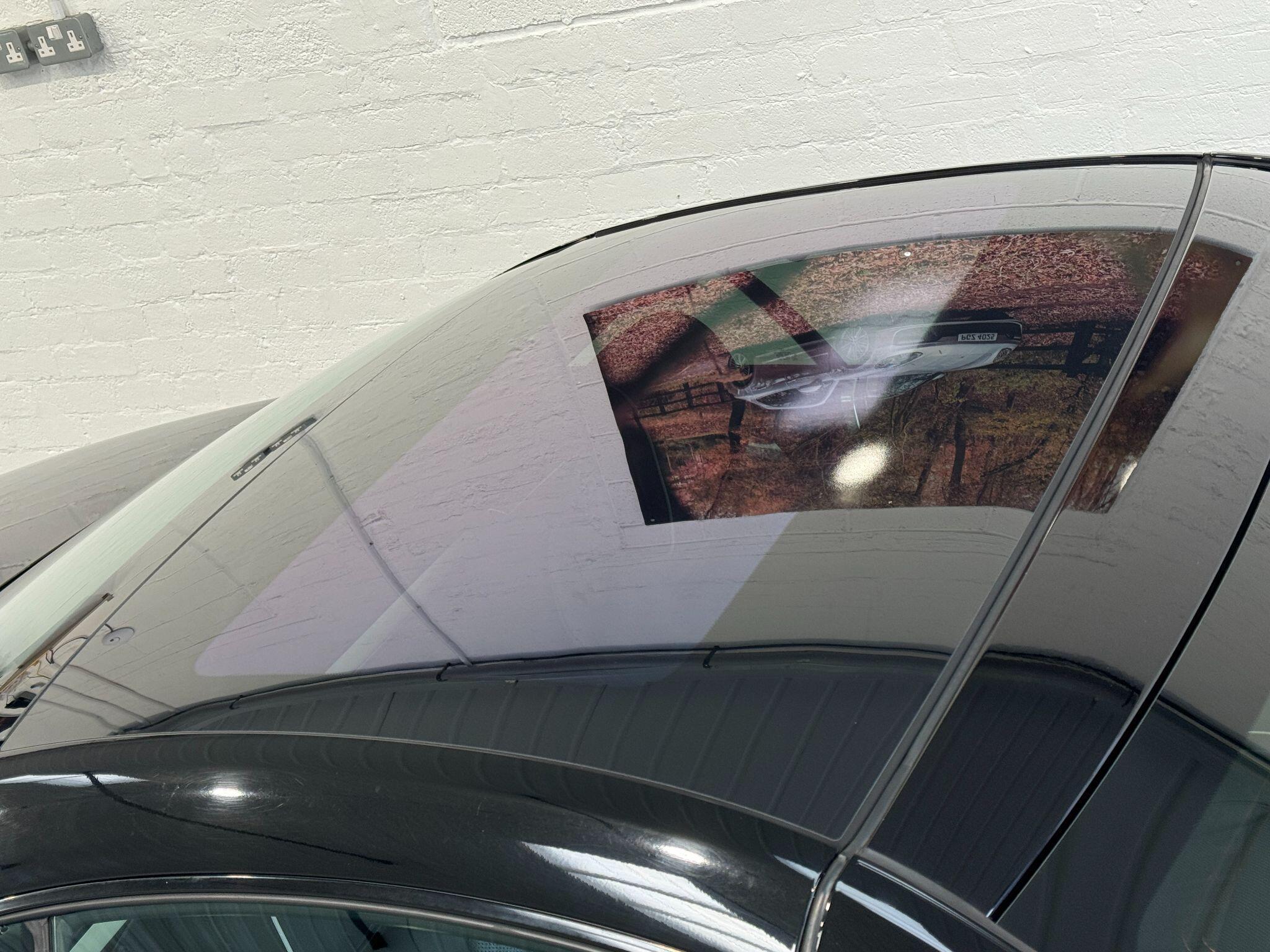 Mercedes SL - Image 26