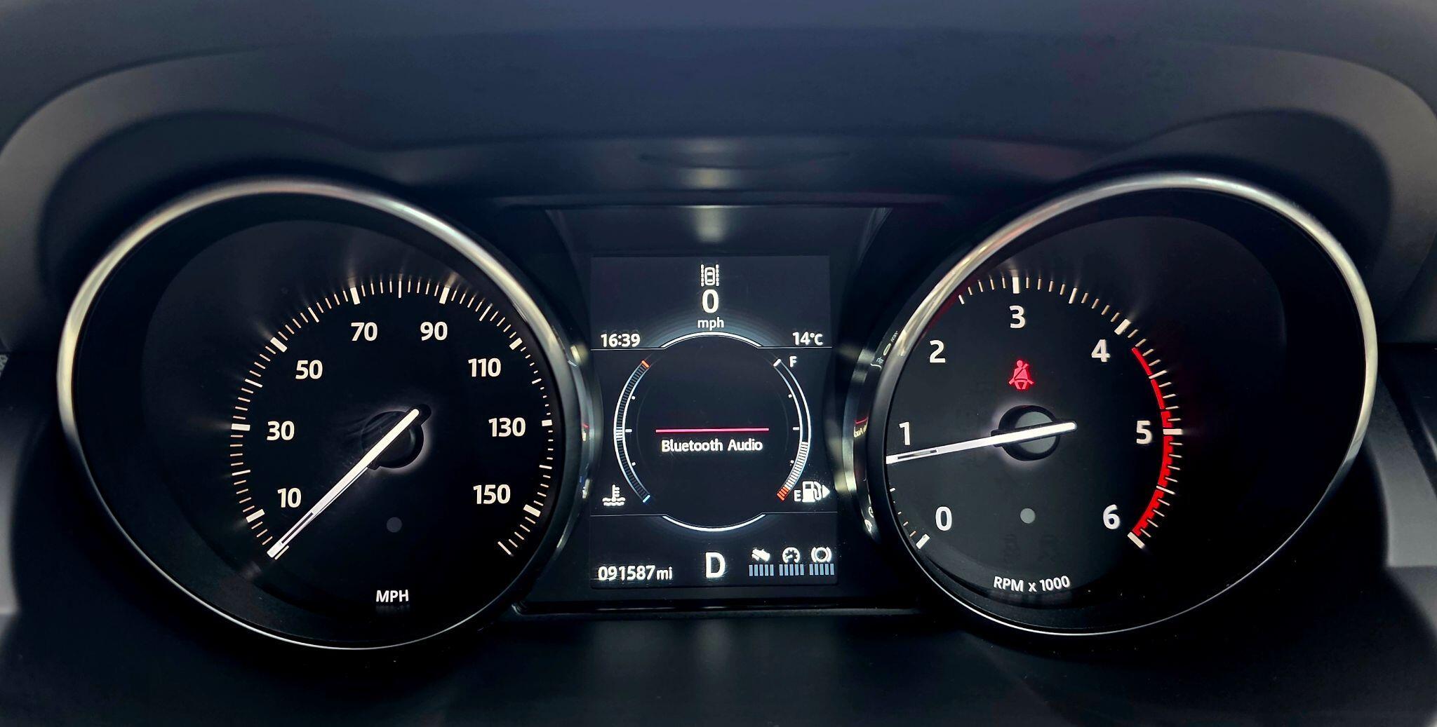 Land Rover Range Rover Evoque - Image 33