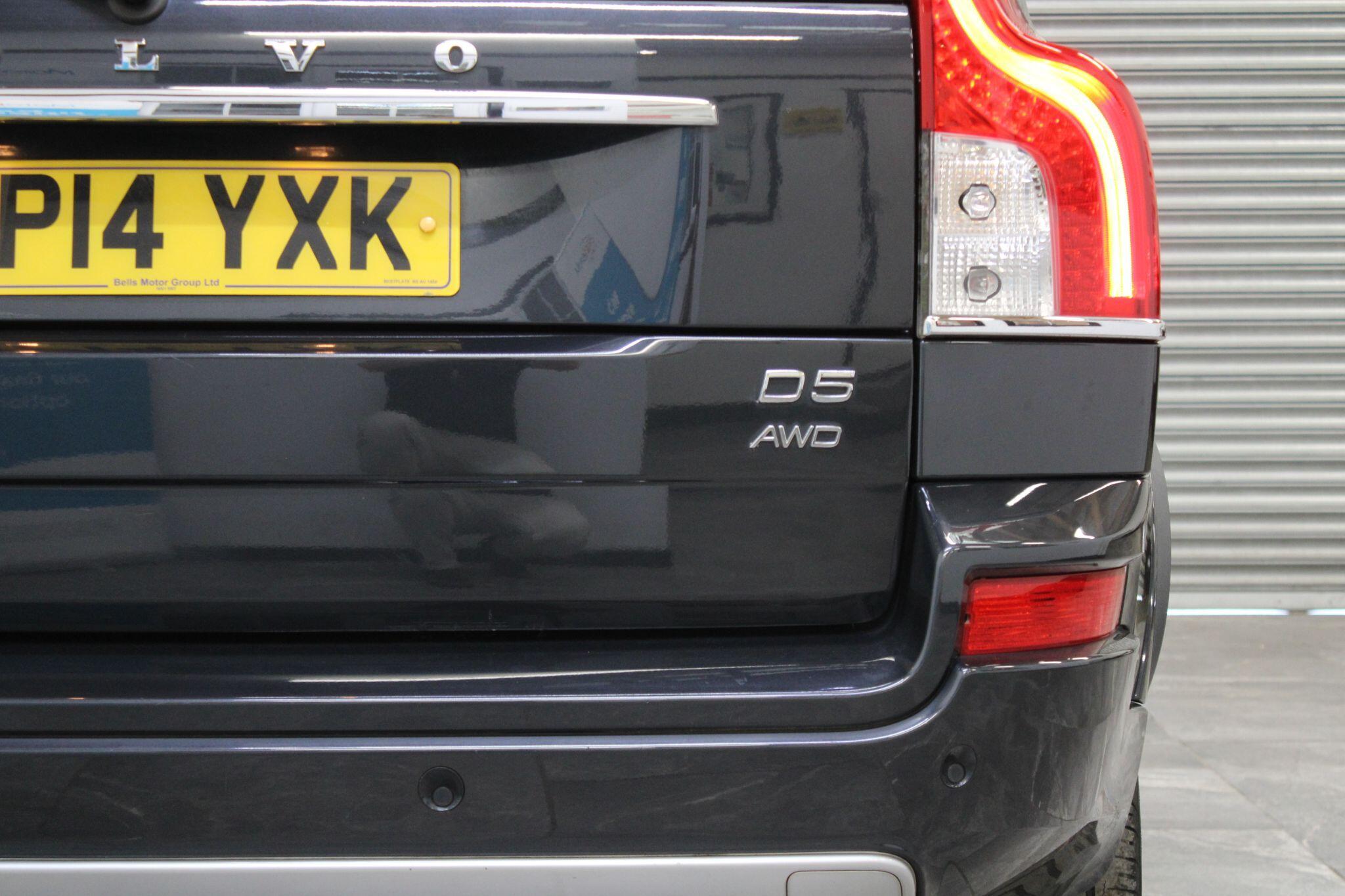 Volvo XC90 - Image 15