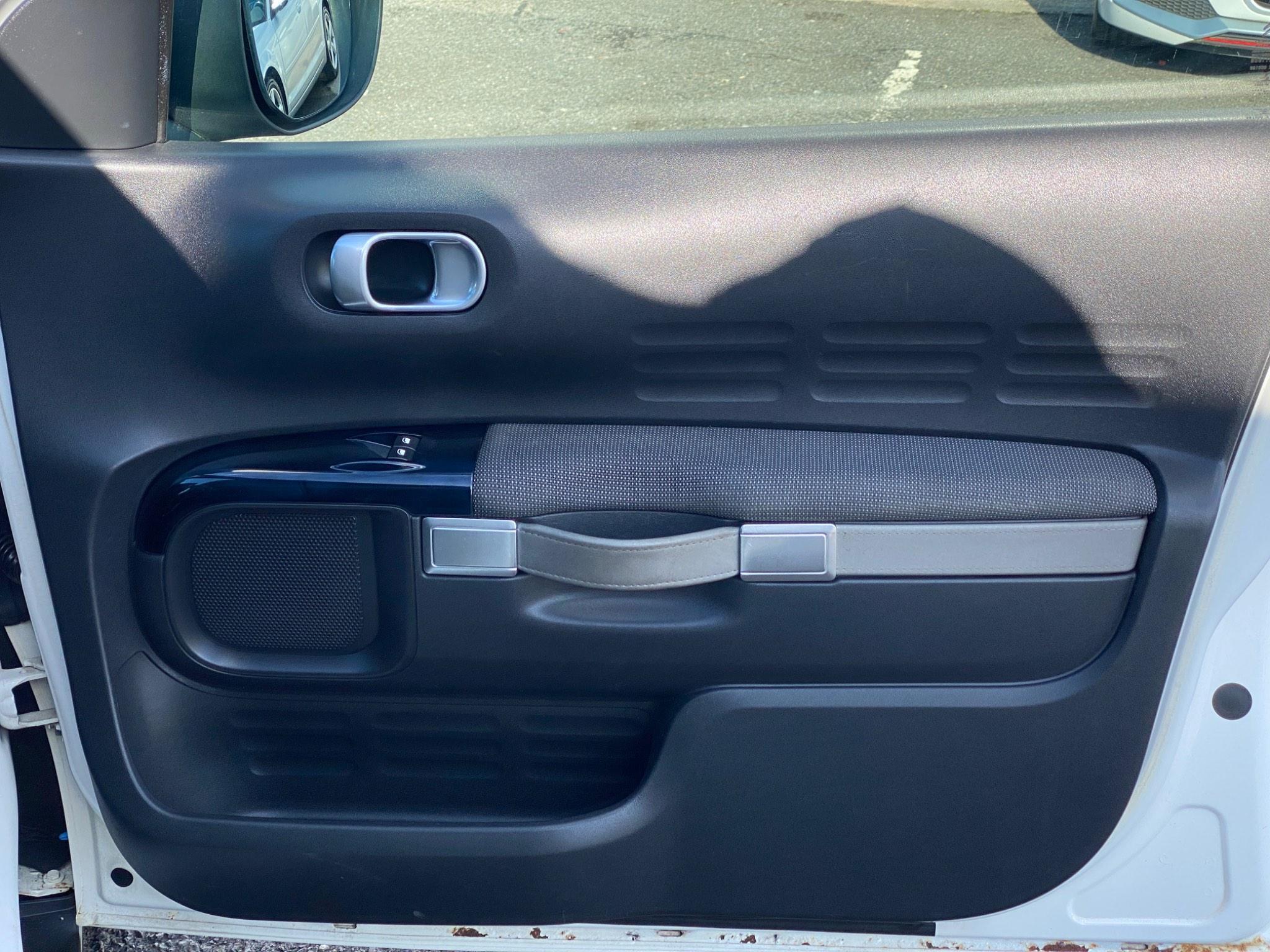 Citroen C4 Cactus - Image 64