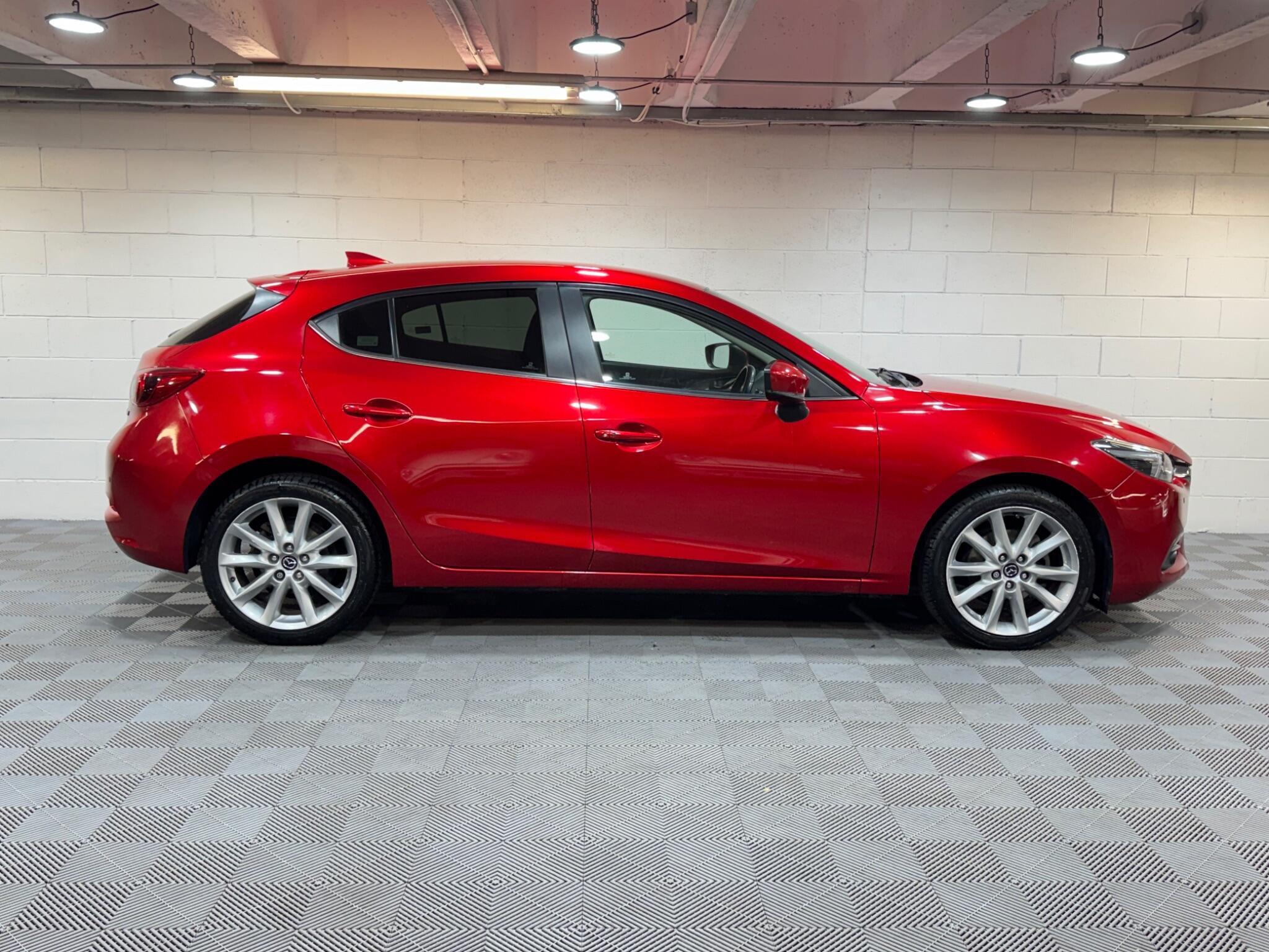 Mazda MAZDA3 - Image 5