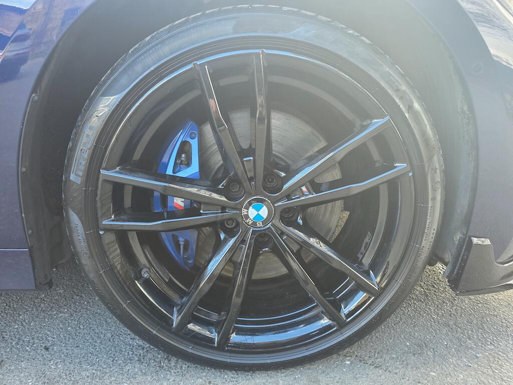 BMW 3 Series - Image 12