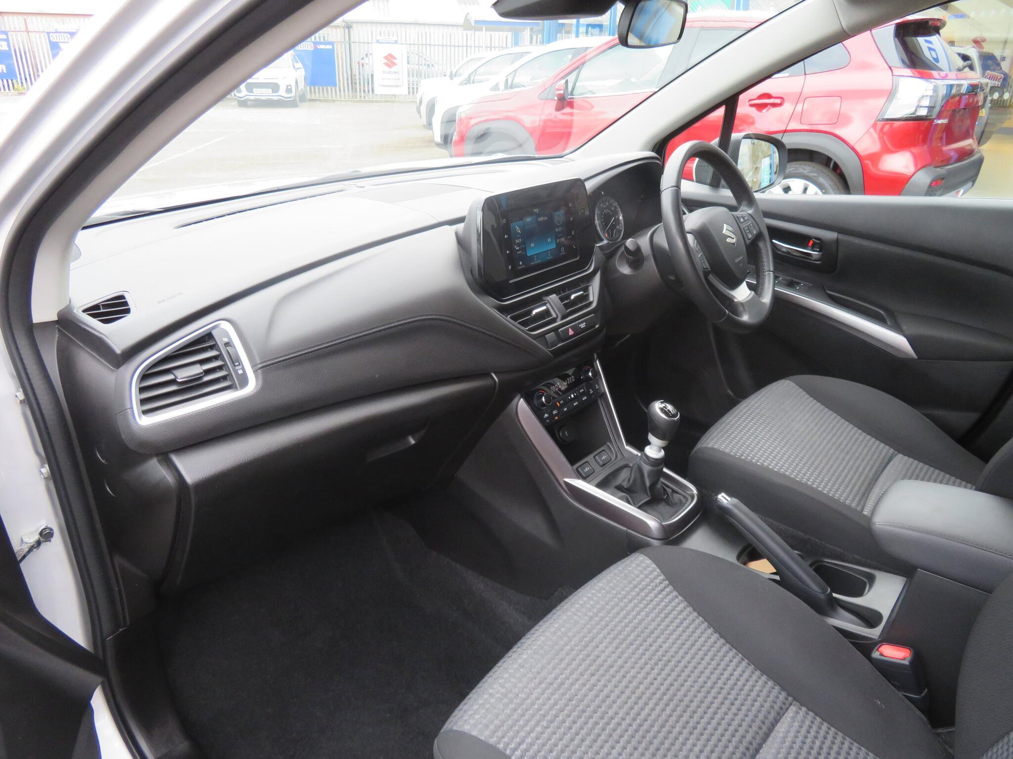 Suzuki S-Cross - Image 16