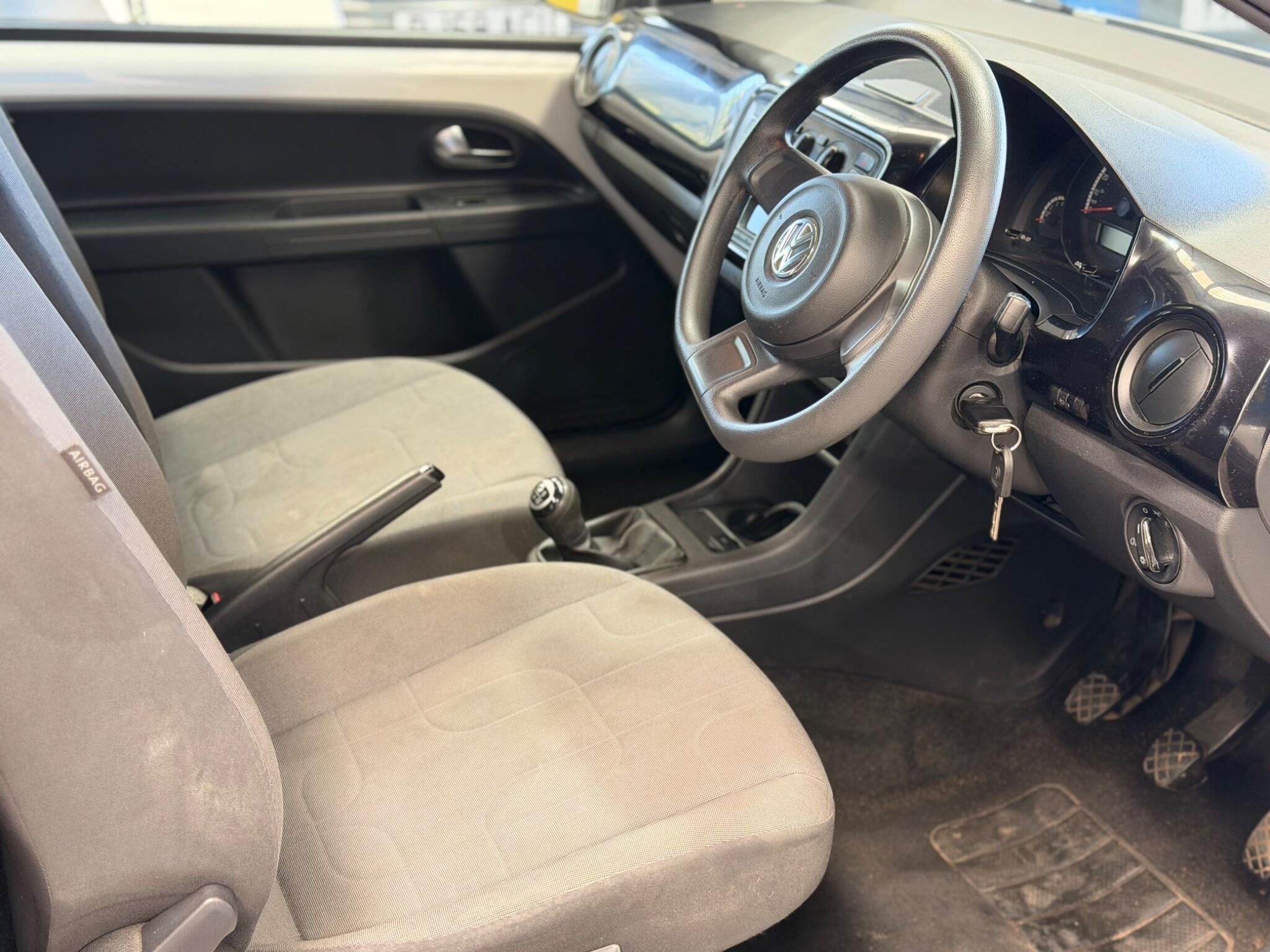 Volkswagen up! - Image 23