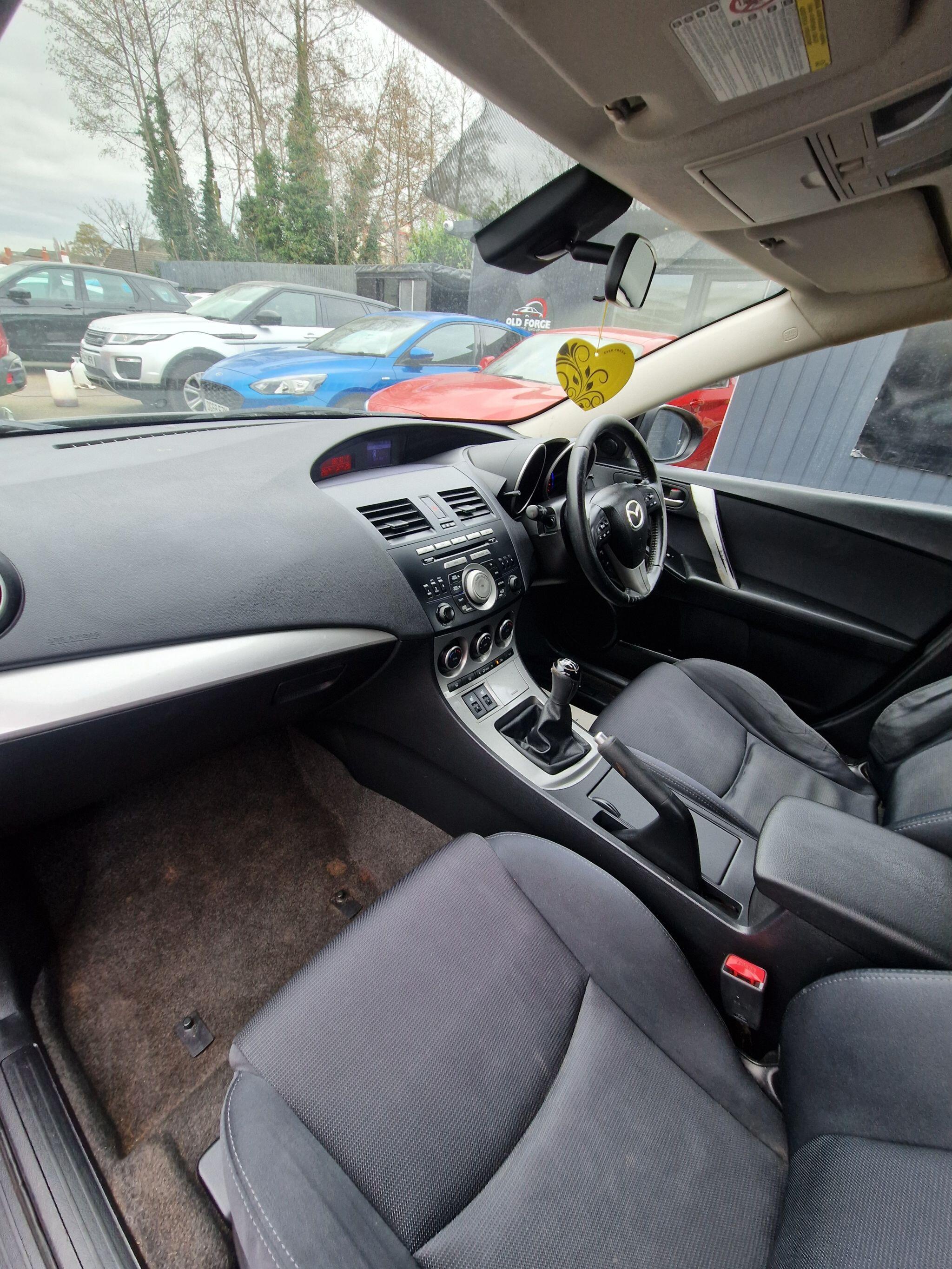 Mazda MAZDA3 - Image 35