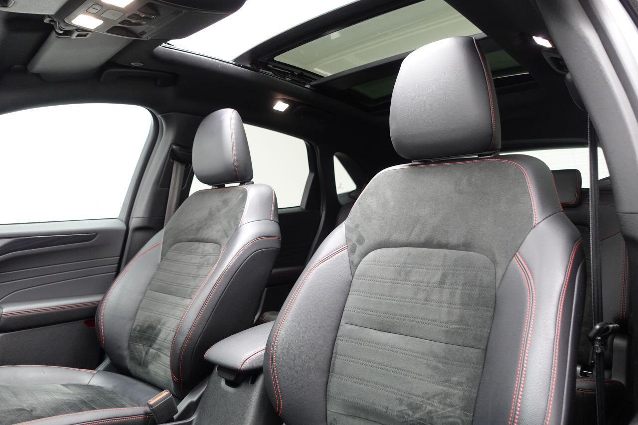 Ford Kuga - Image 17