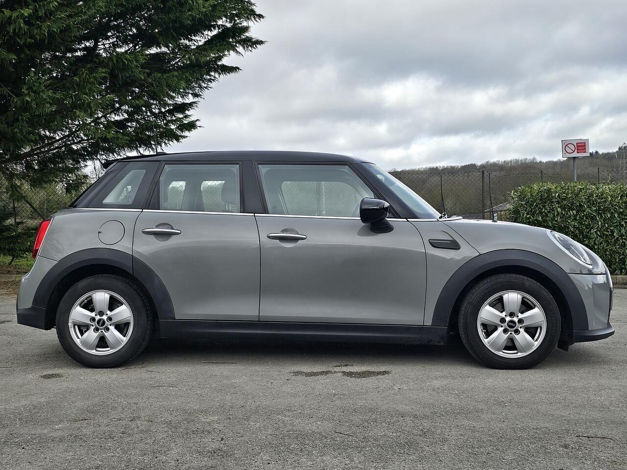 MINI Hatch - Image 18