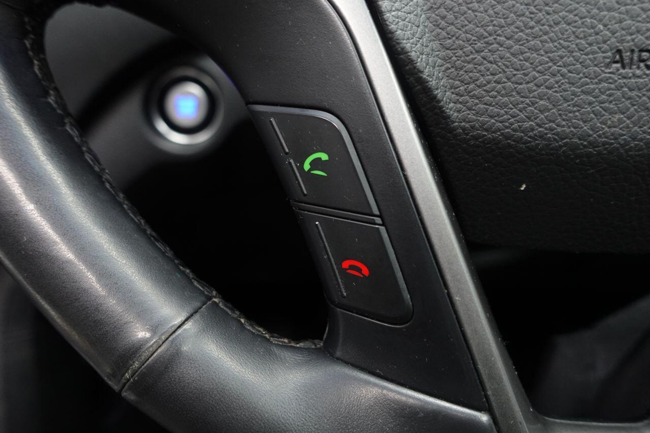 Hyundai Santa Fe - Image 33