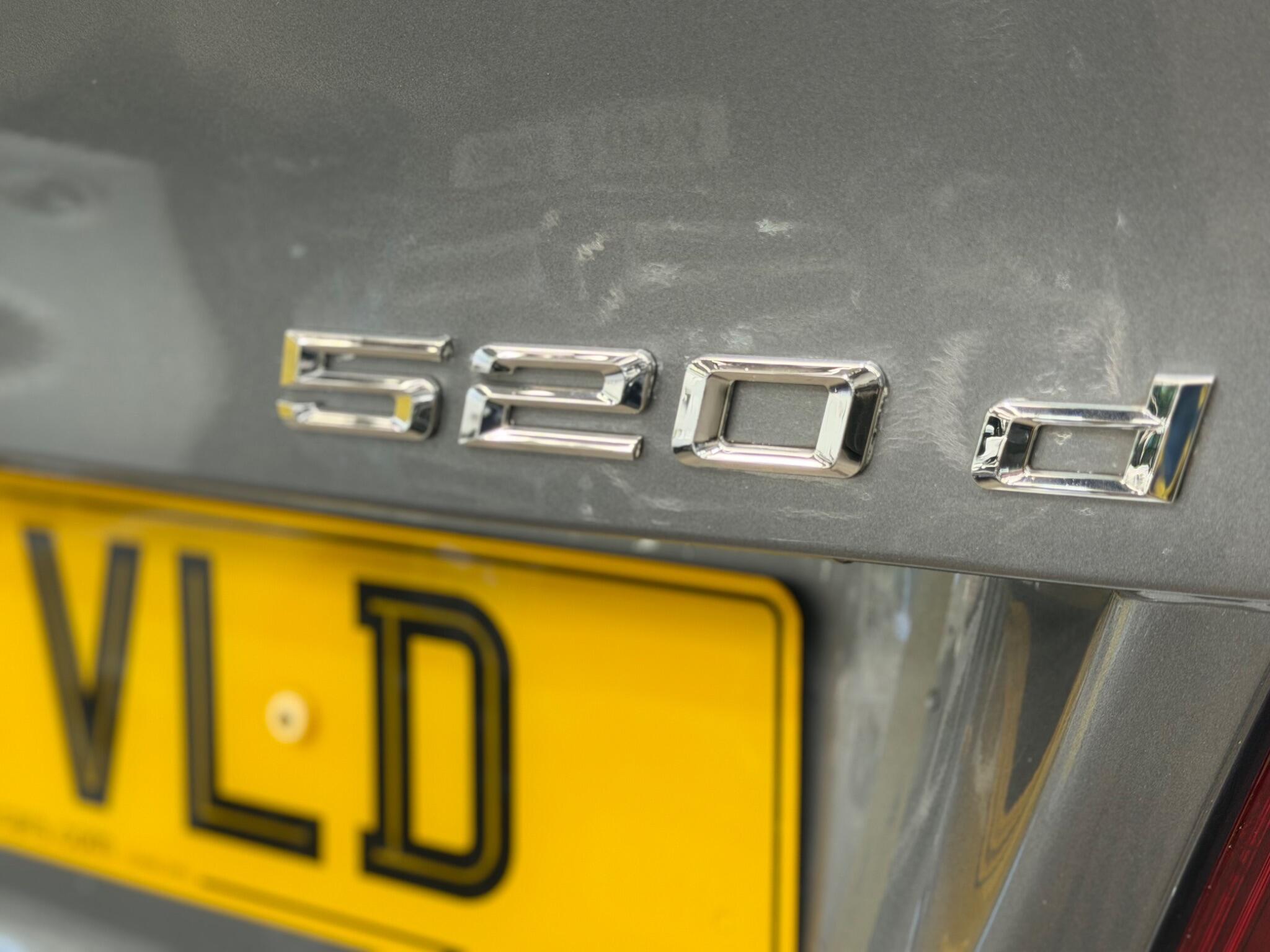 BMW 5 Series - Image 13