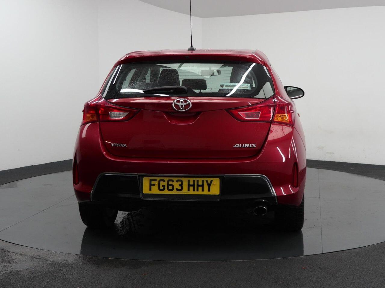 Toyota Auris - Image 6