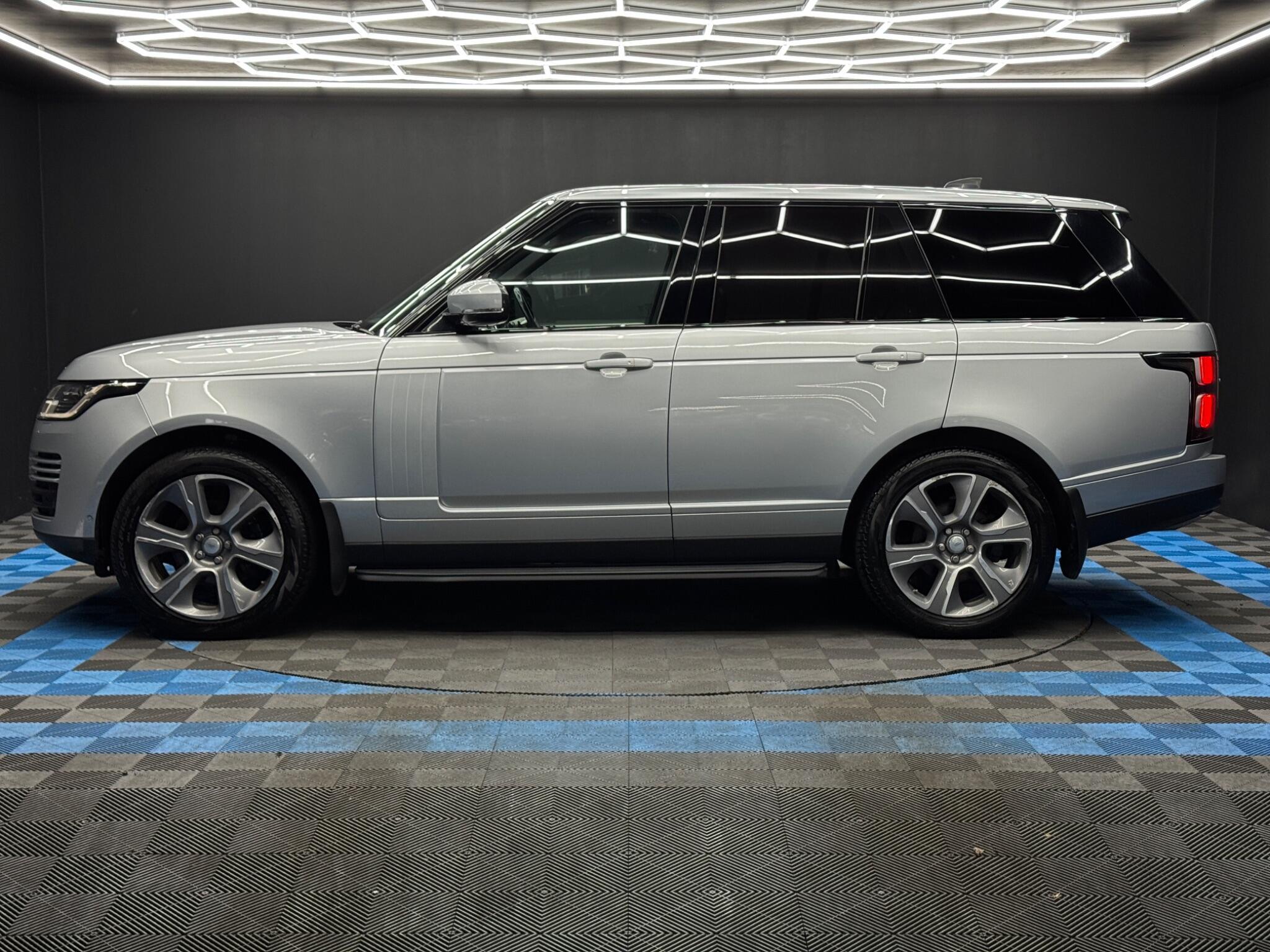 Land Rover Range Rover - Image 8