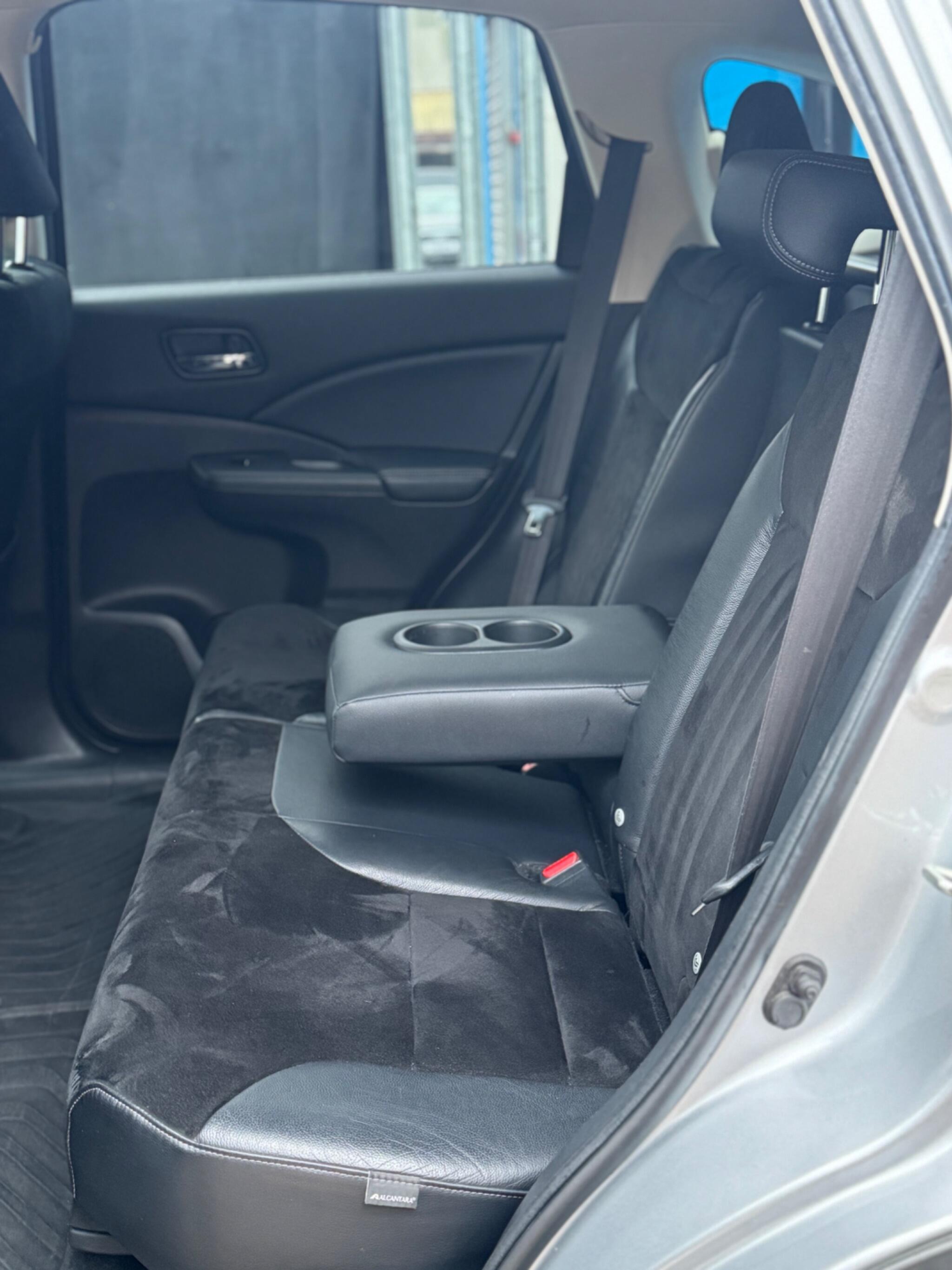 Honda CR-V - Image 25