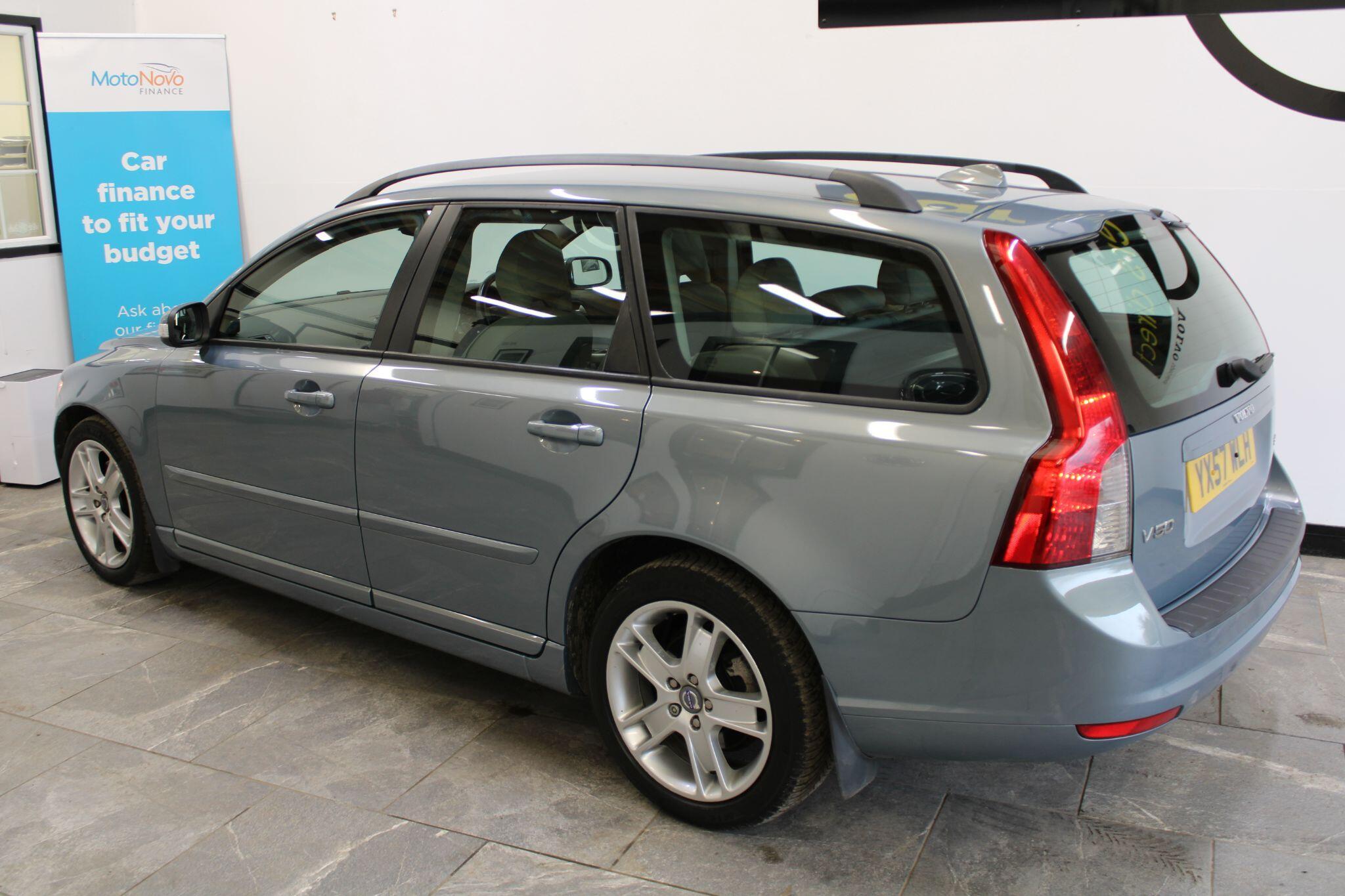Volvo V50 - Image 19