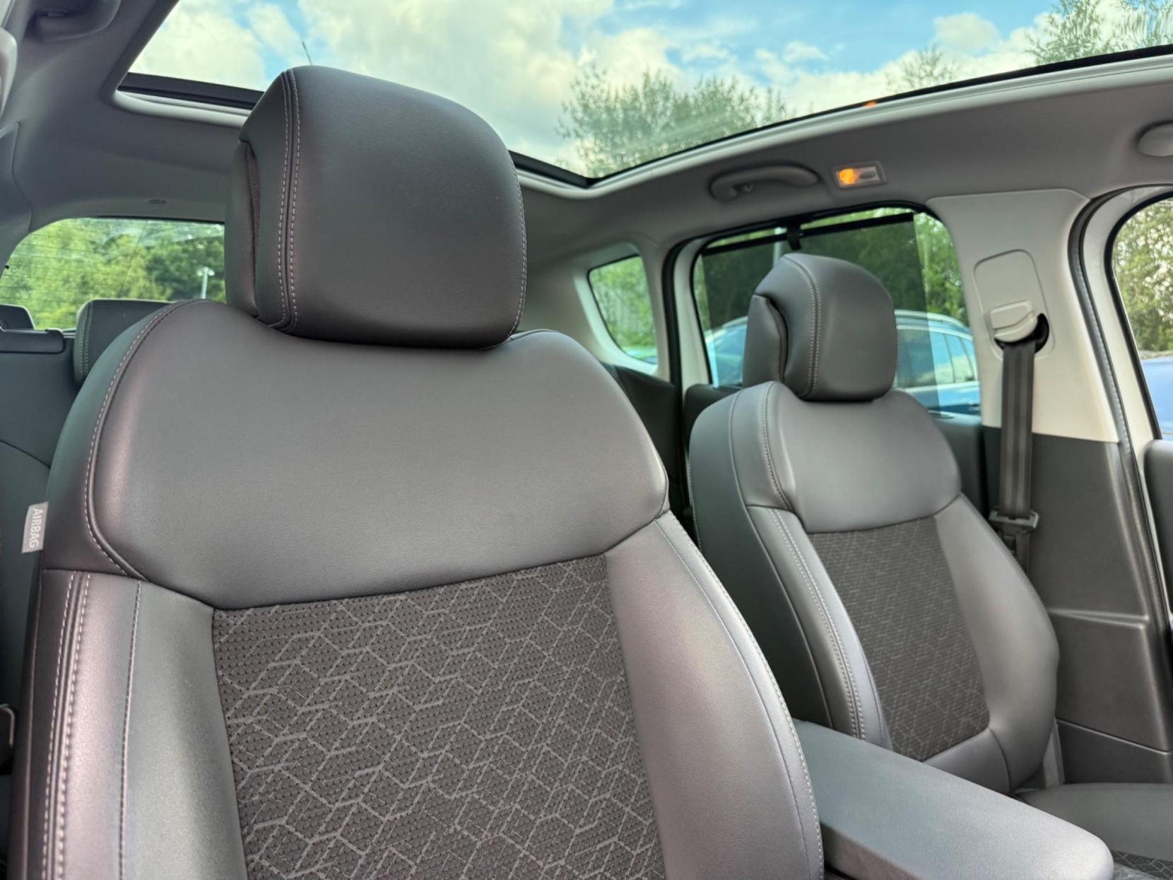 Peugeot 3008 - Image 37