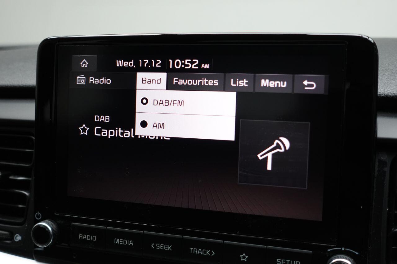 Kia Stonic - Image 35