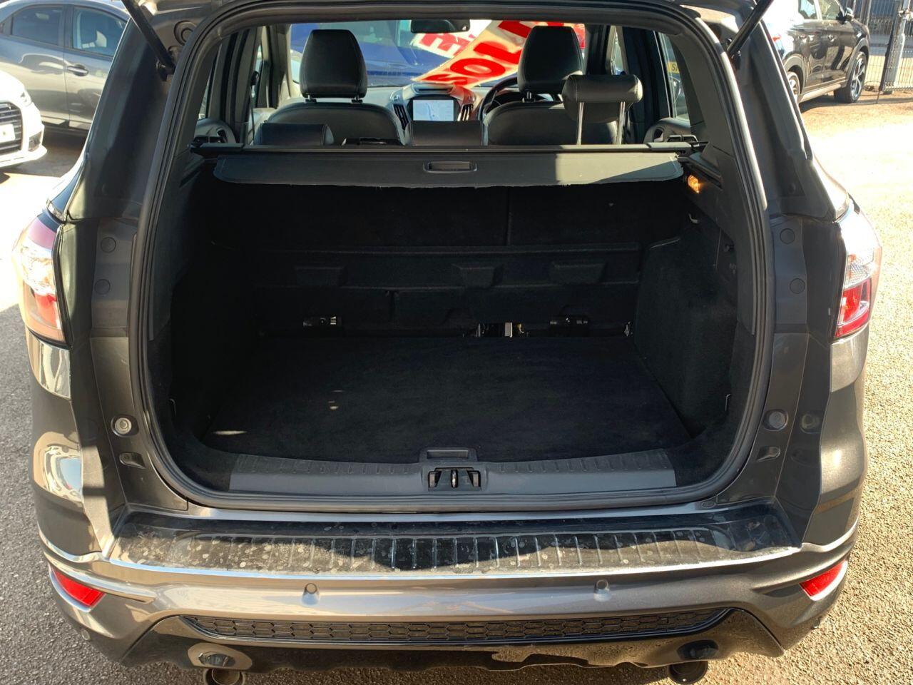Ford Kuga - Image 6