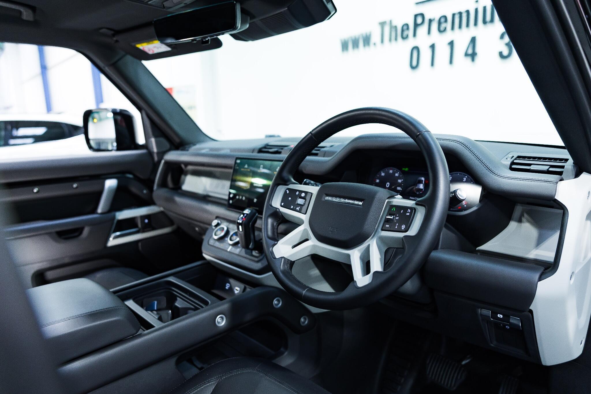 Land Rover Defender 110 - Image 11