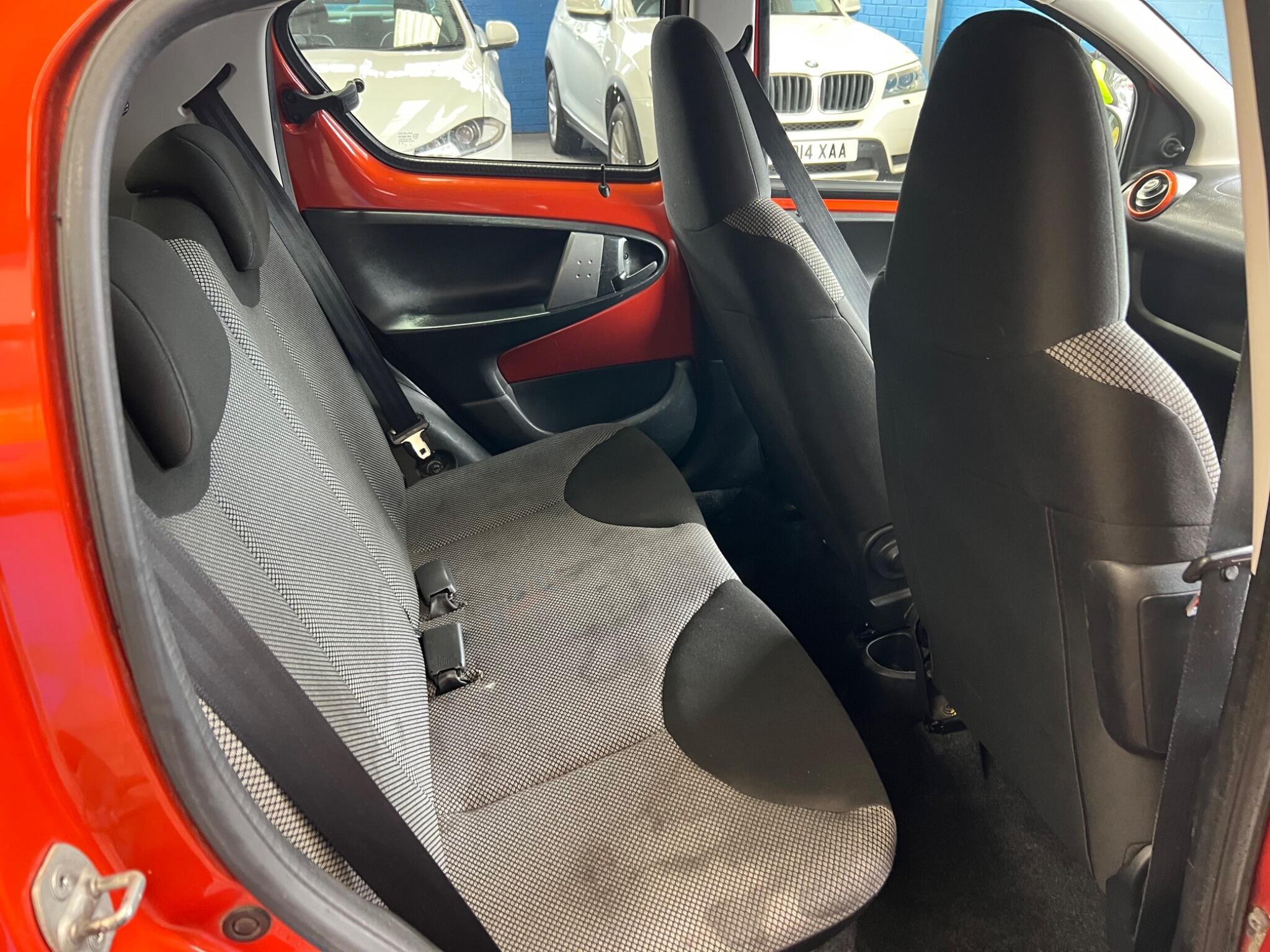 Toyota Aygo - Image 13
