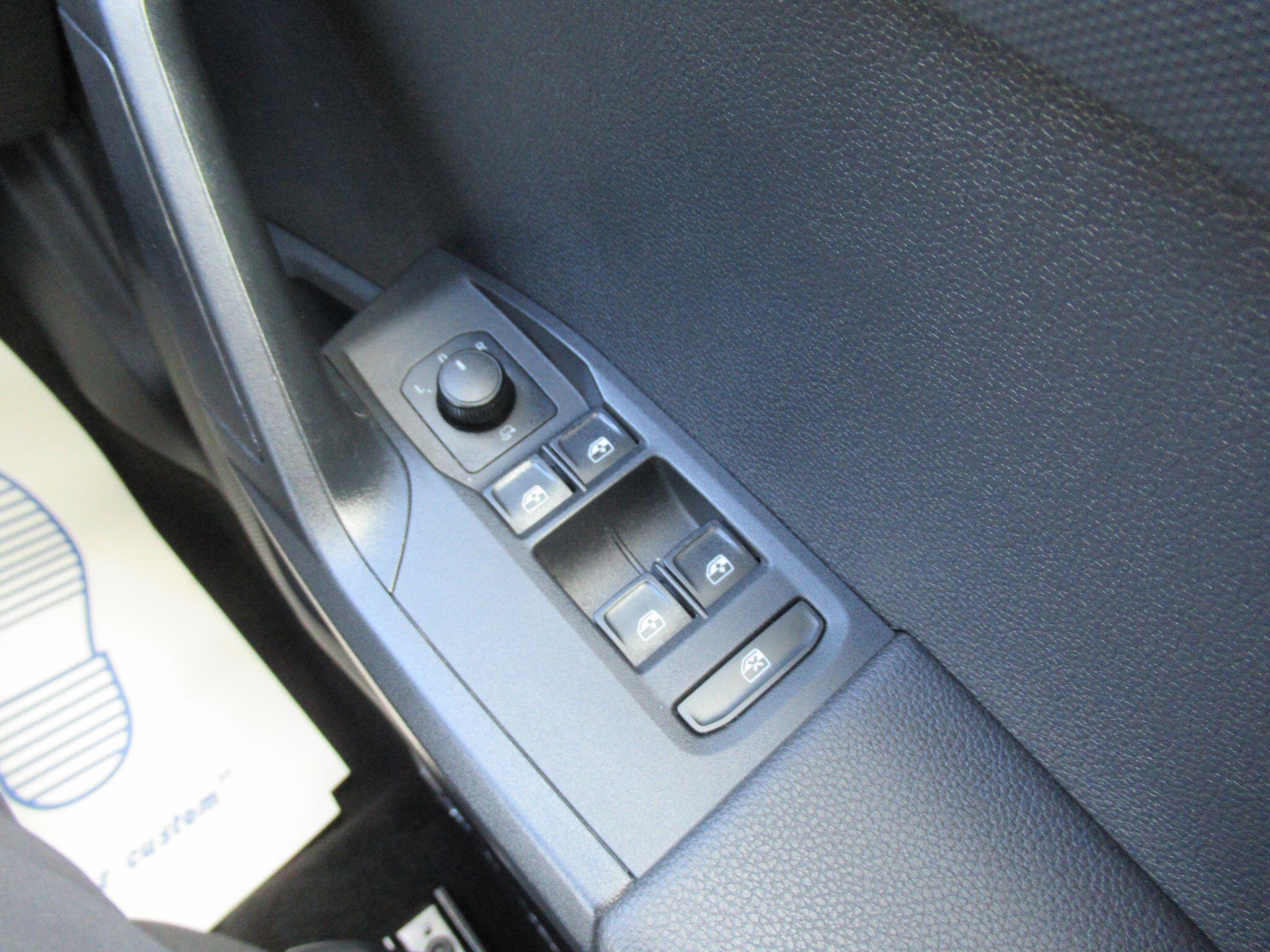 SEAT Arona - Image 30