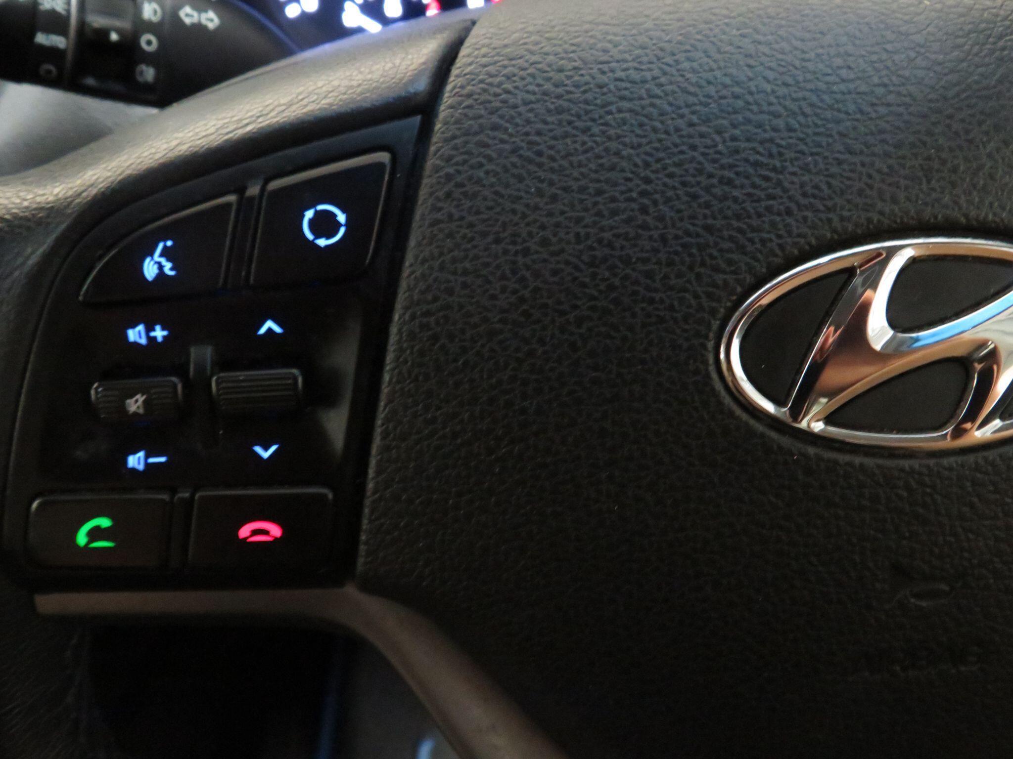 Hyundai Tucson - Image 17