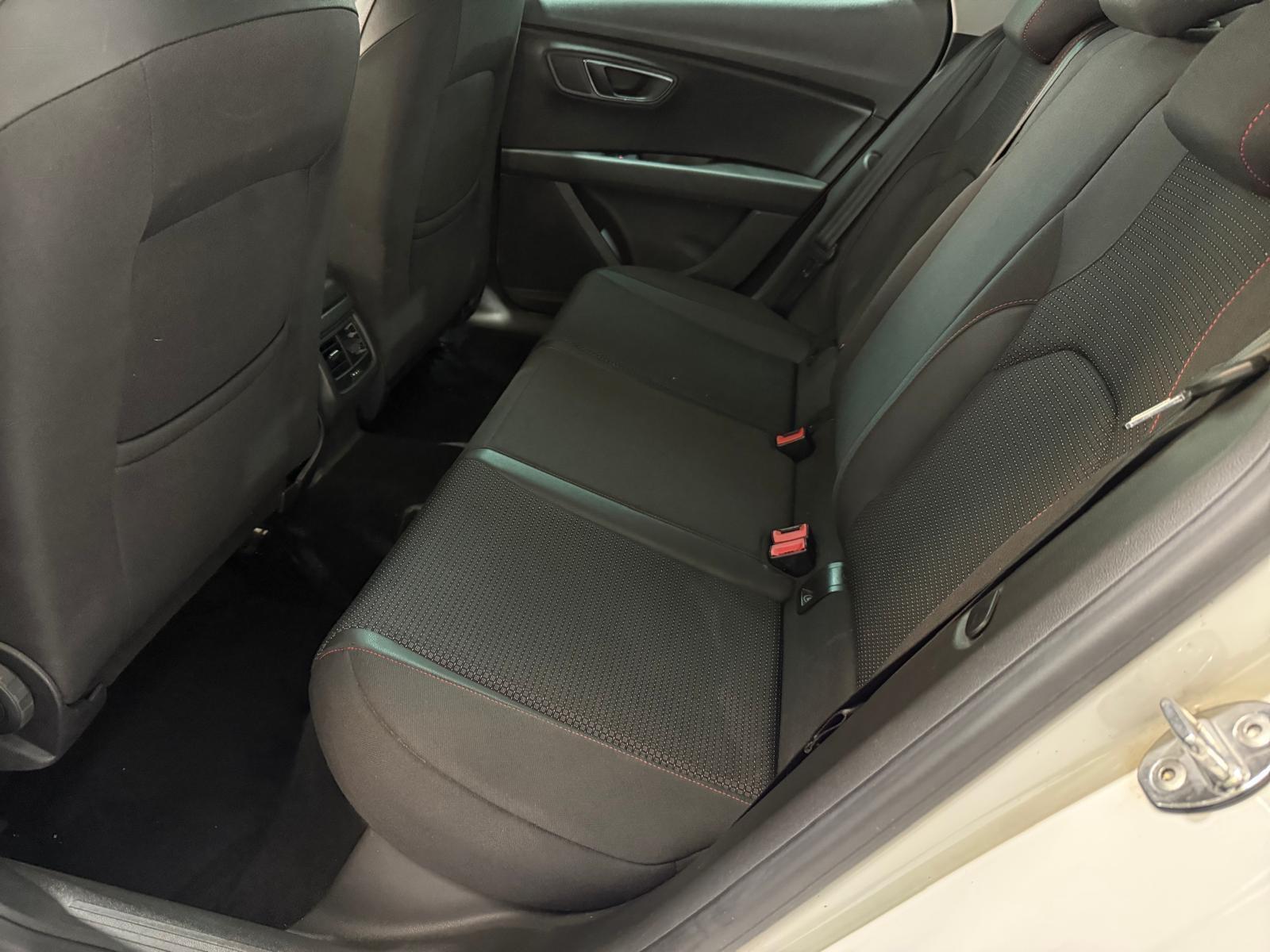 SEAT Leon - Image 19