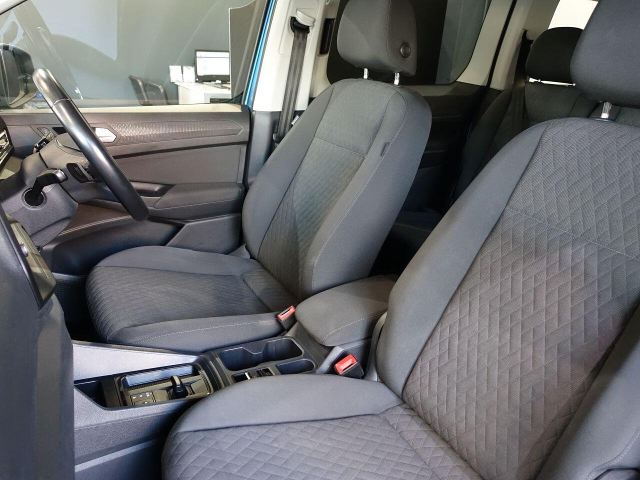 Volkswagen Caddy Maxi - Image 12