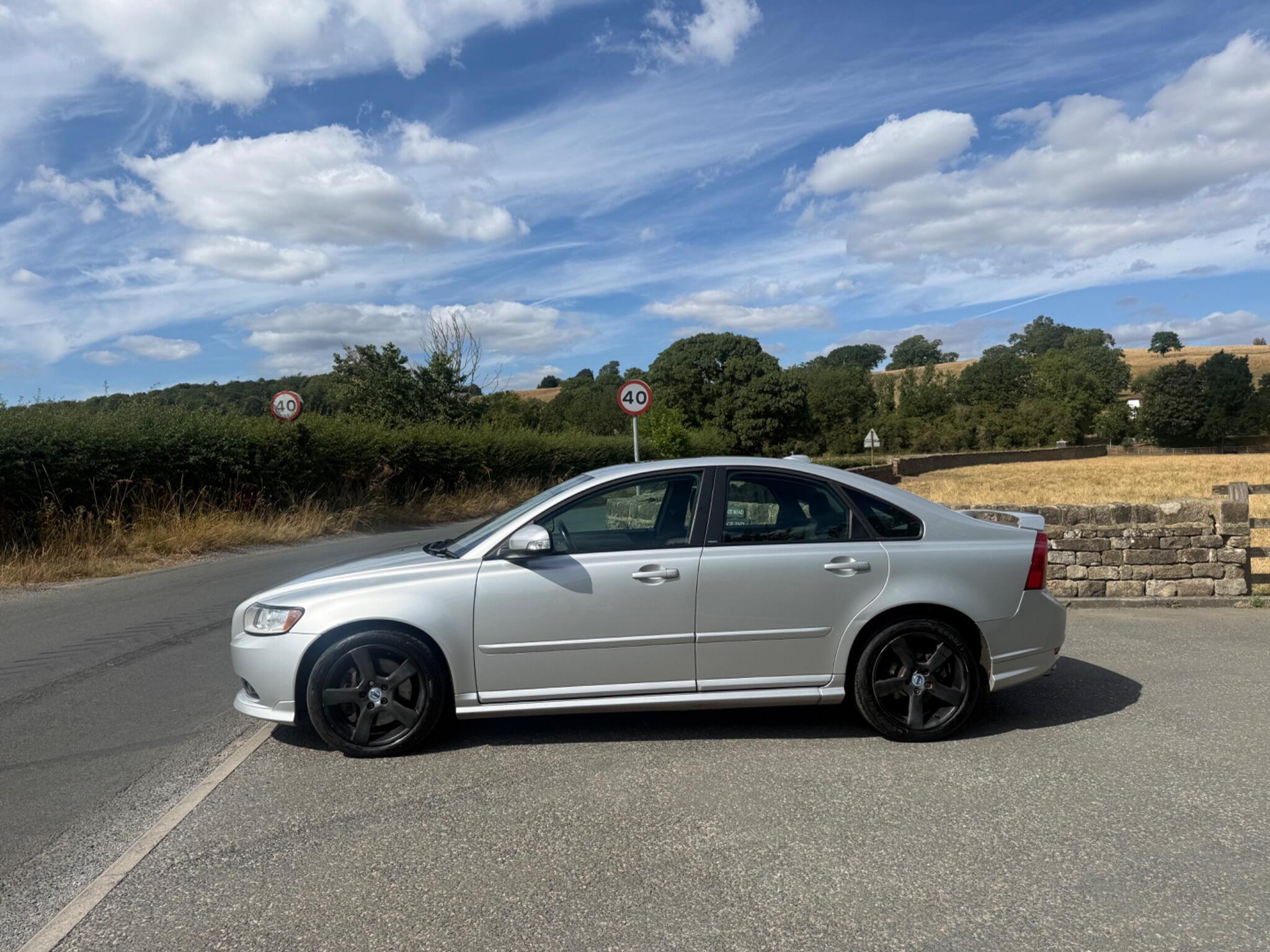Volvo S40 - Image 17