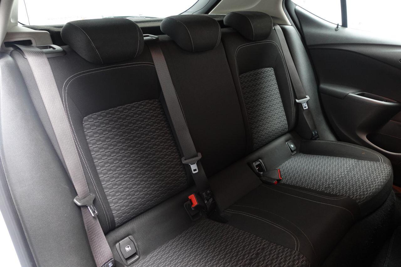 Vauxhall Astra - Image 18