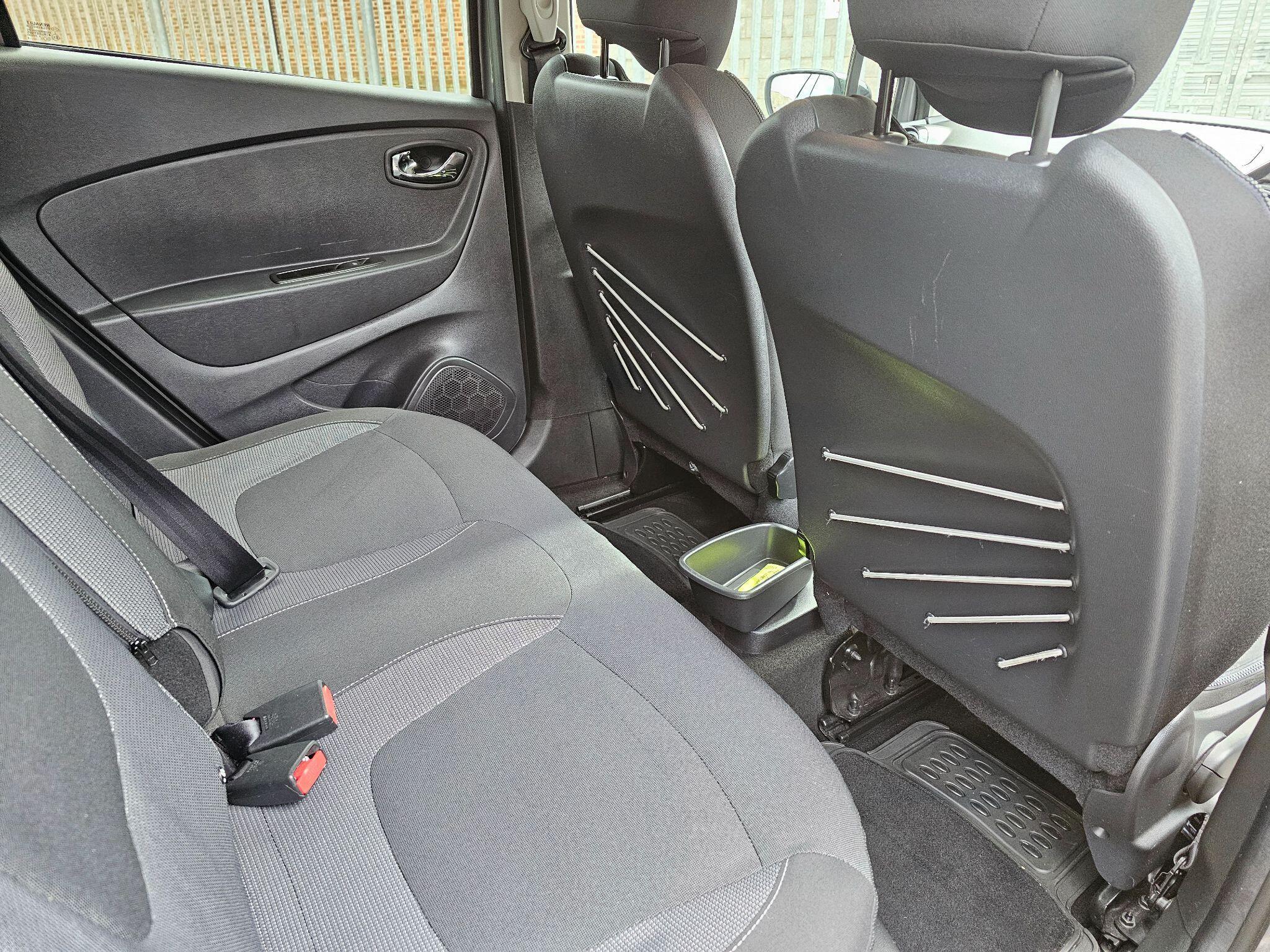 Renault Captur - Image 16