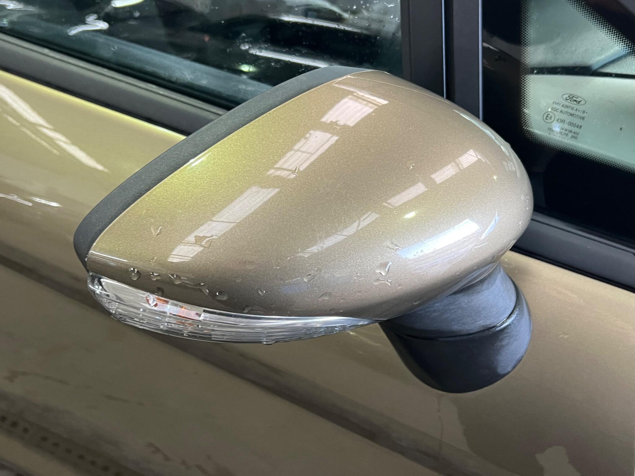 Ford Fiesta - Image 23