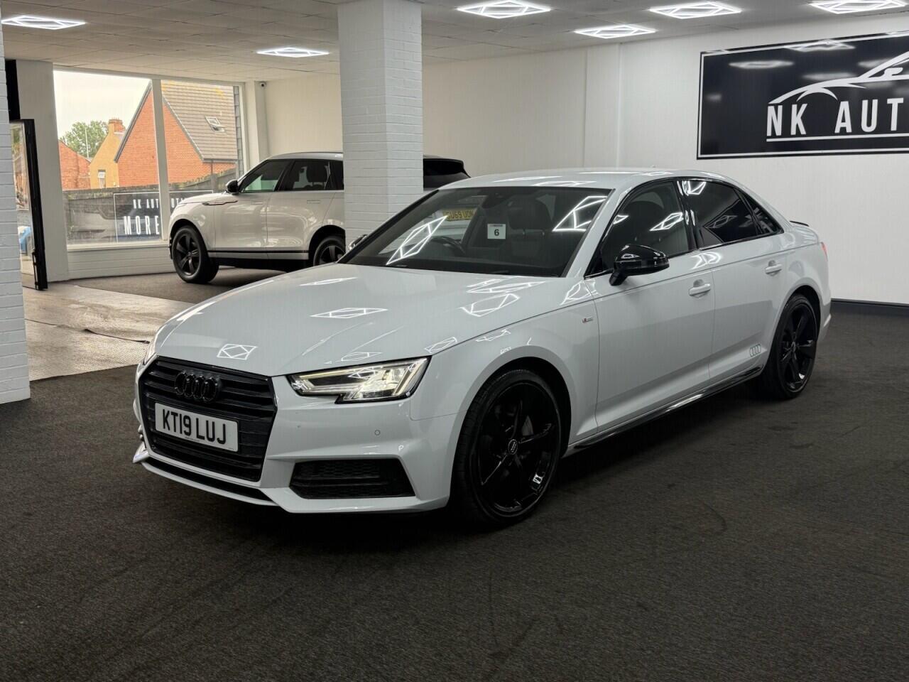Audi A4 - Image 8