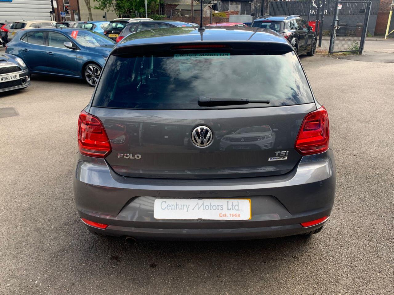 Volkswagen Polo - Image 9