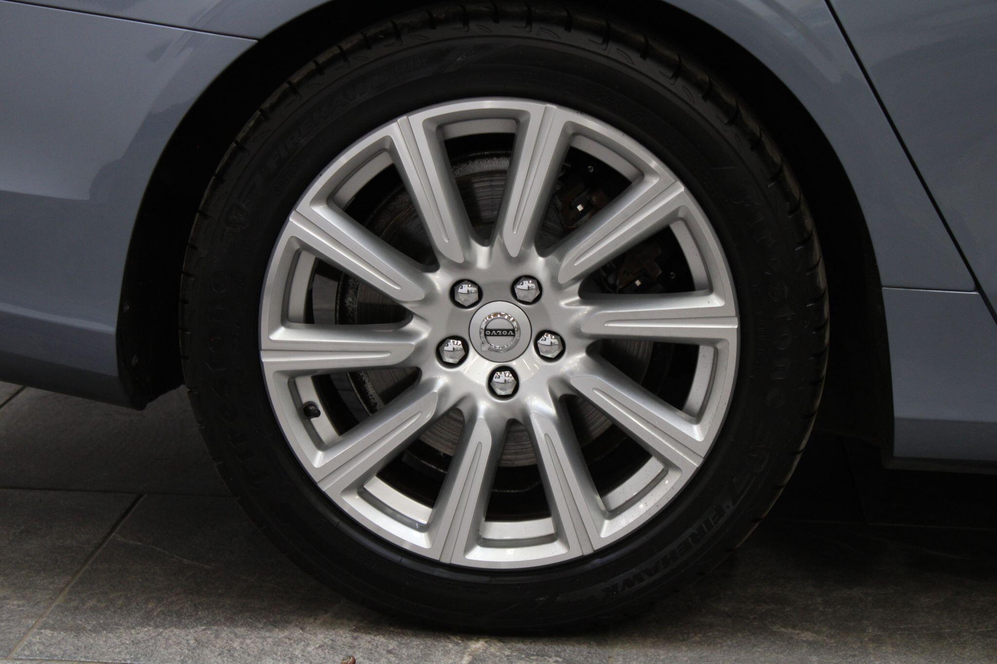 Volvo V90 - Image 10