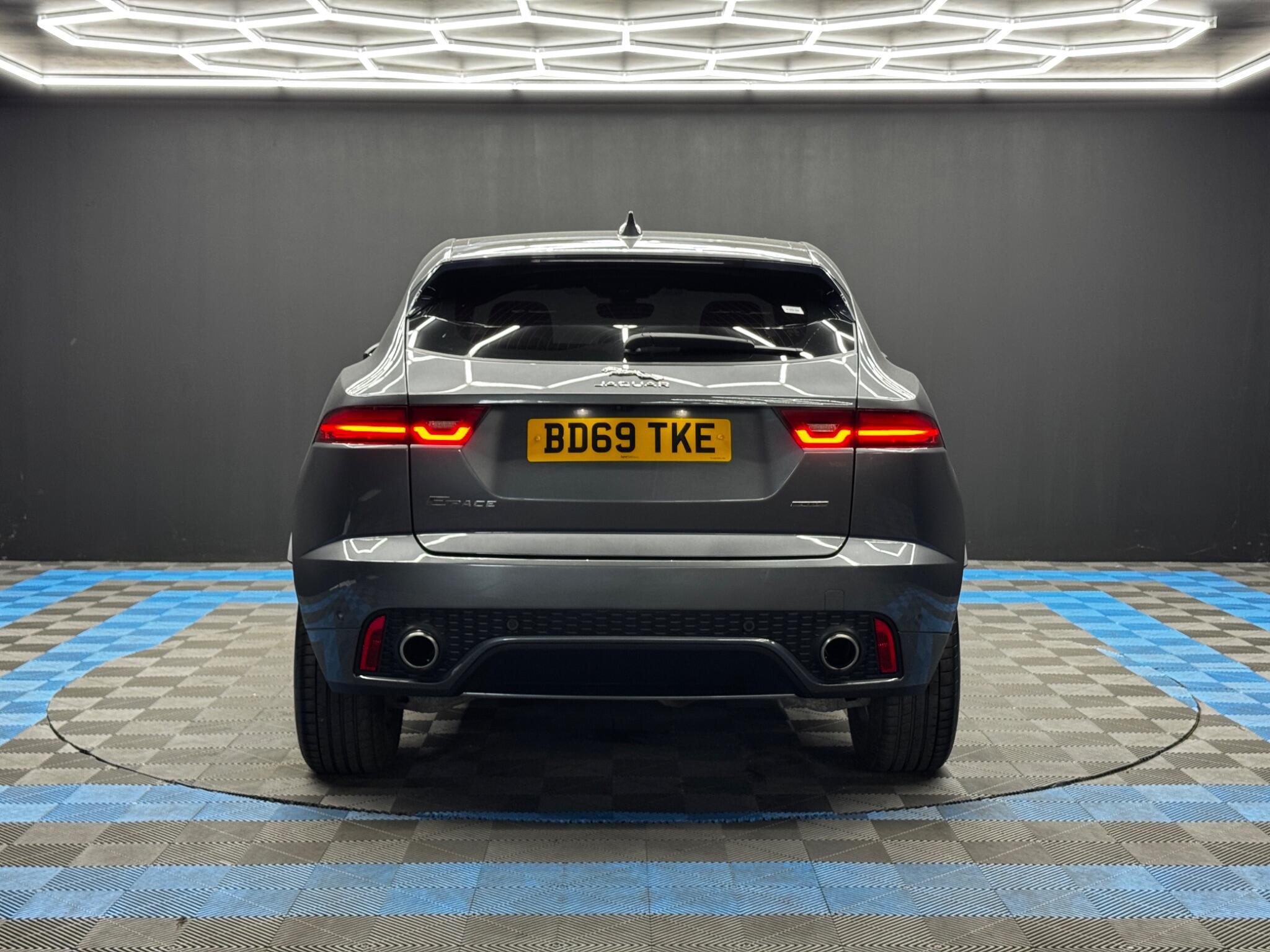 Jaguar E-Pace - Image 6