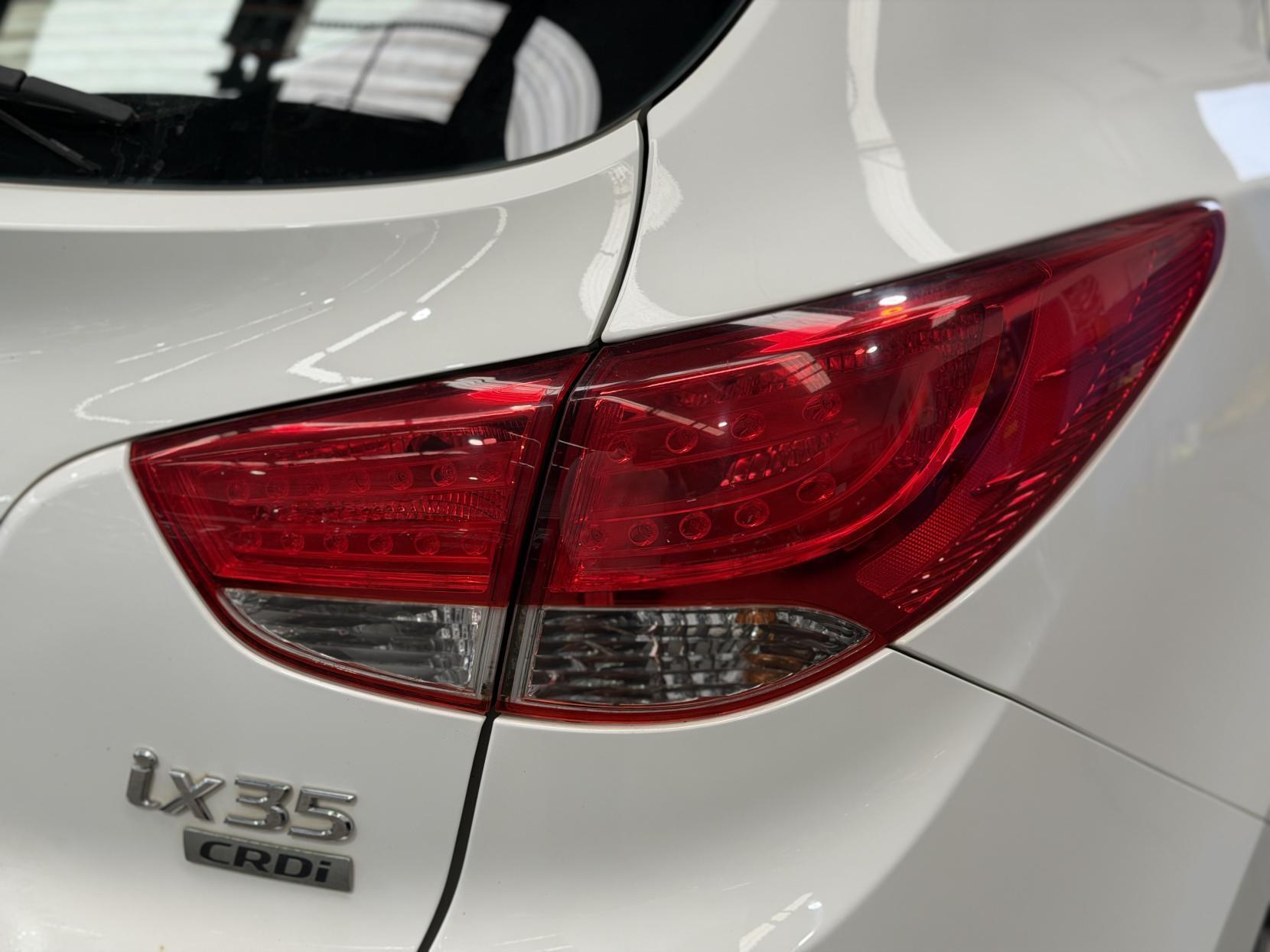 Hyundai ix35 - Image 12