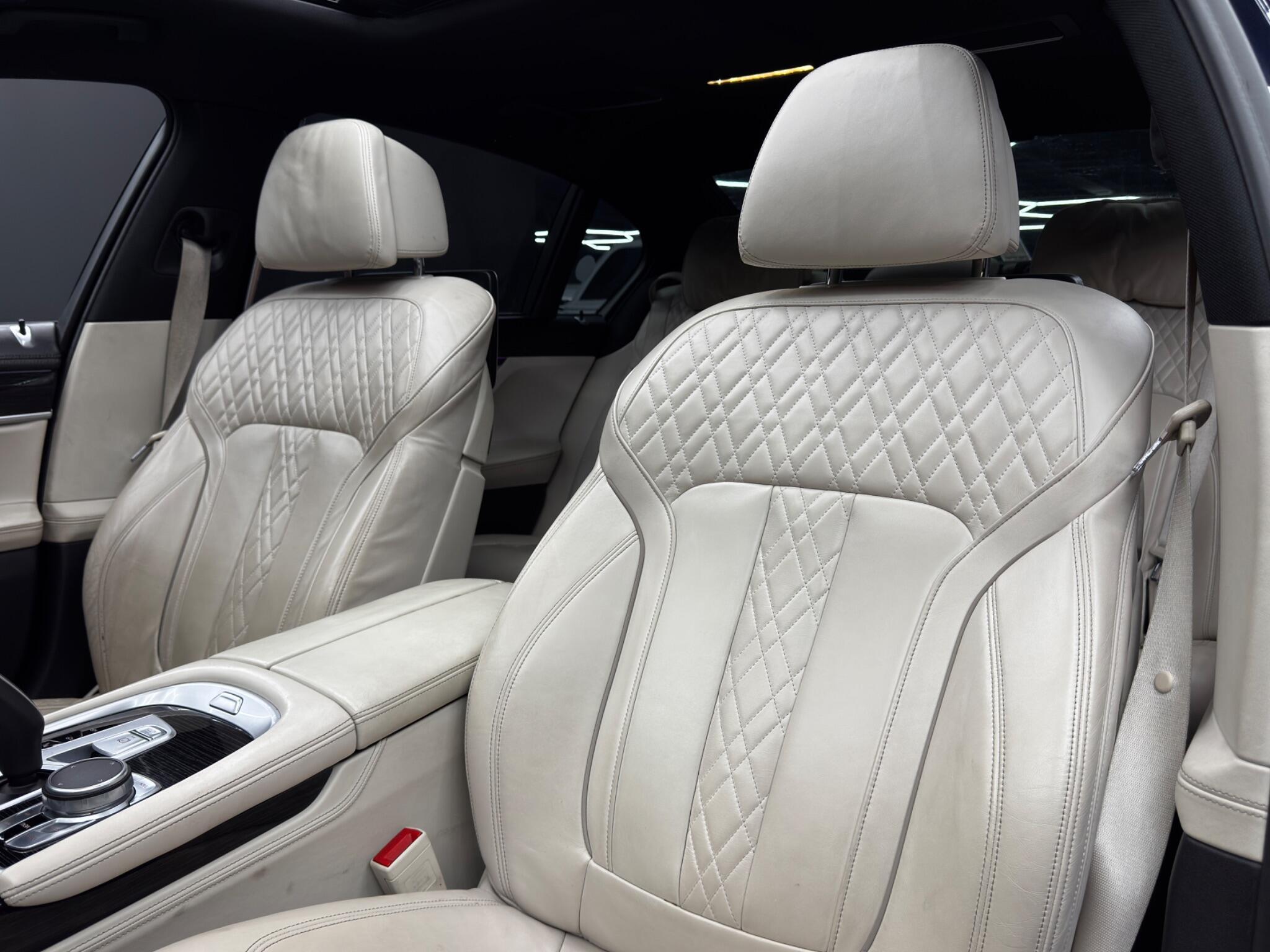 BMW 7 Series - Image 15