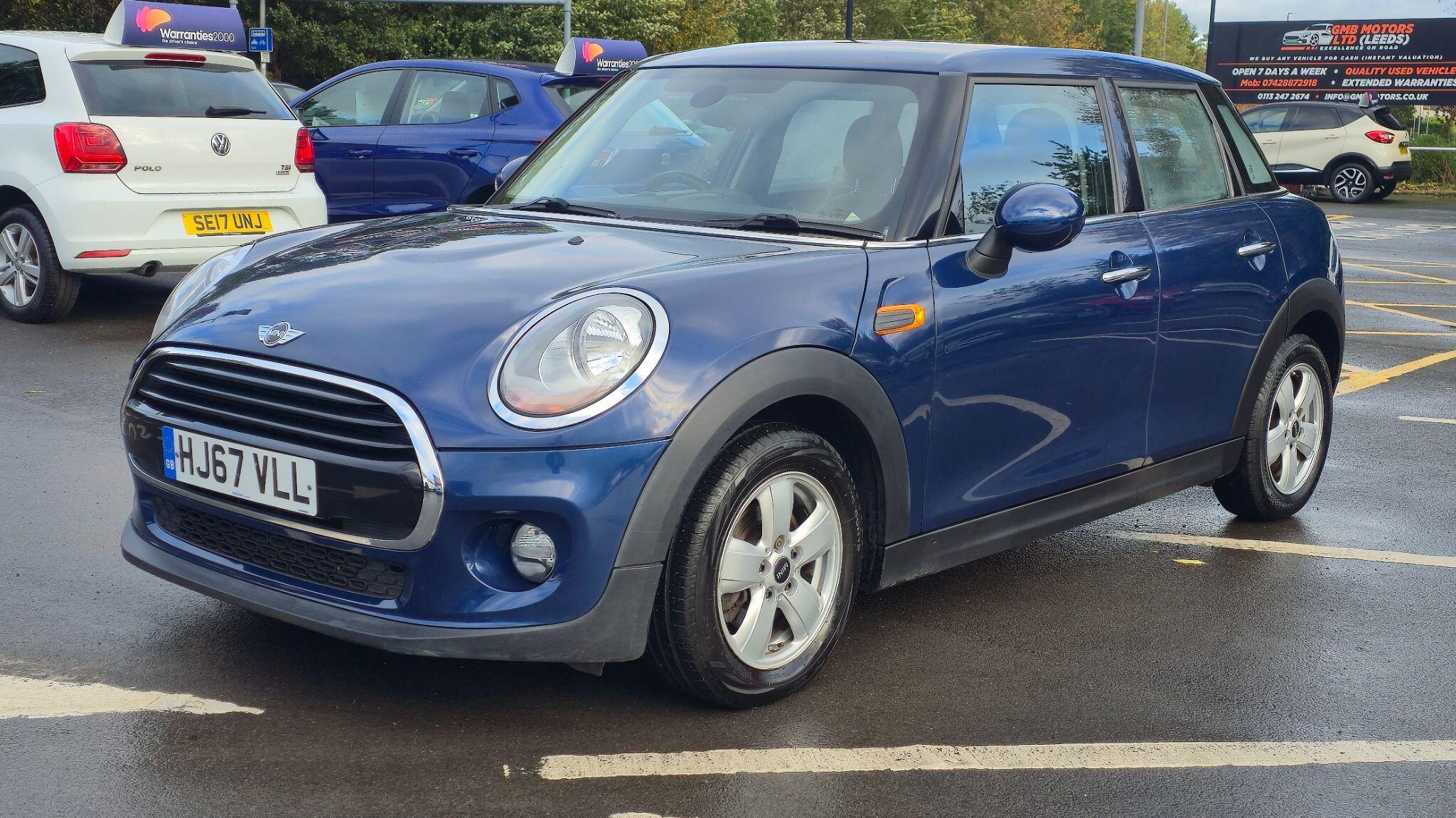 MINI Hatch - Image 2