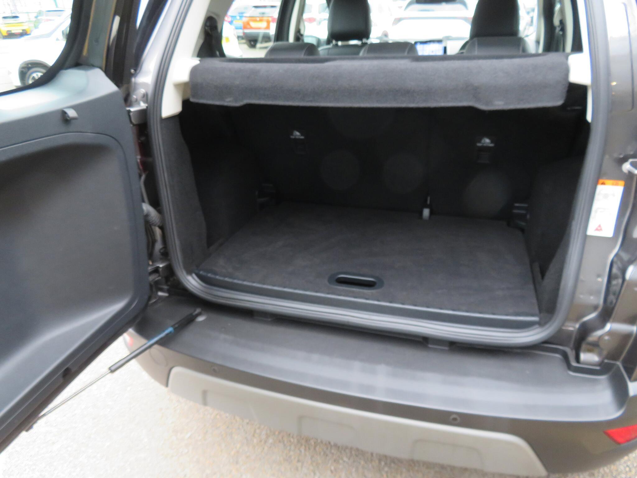 Ford Ecosport - Image 10