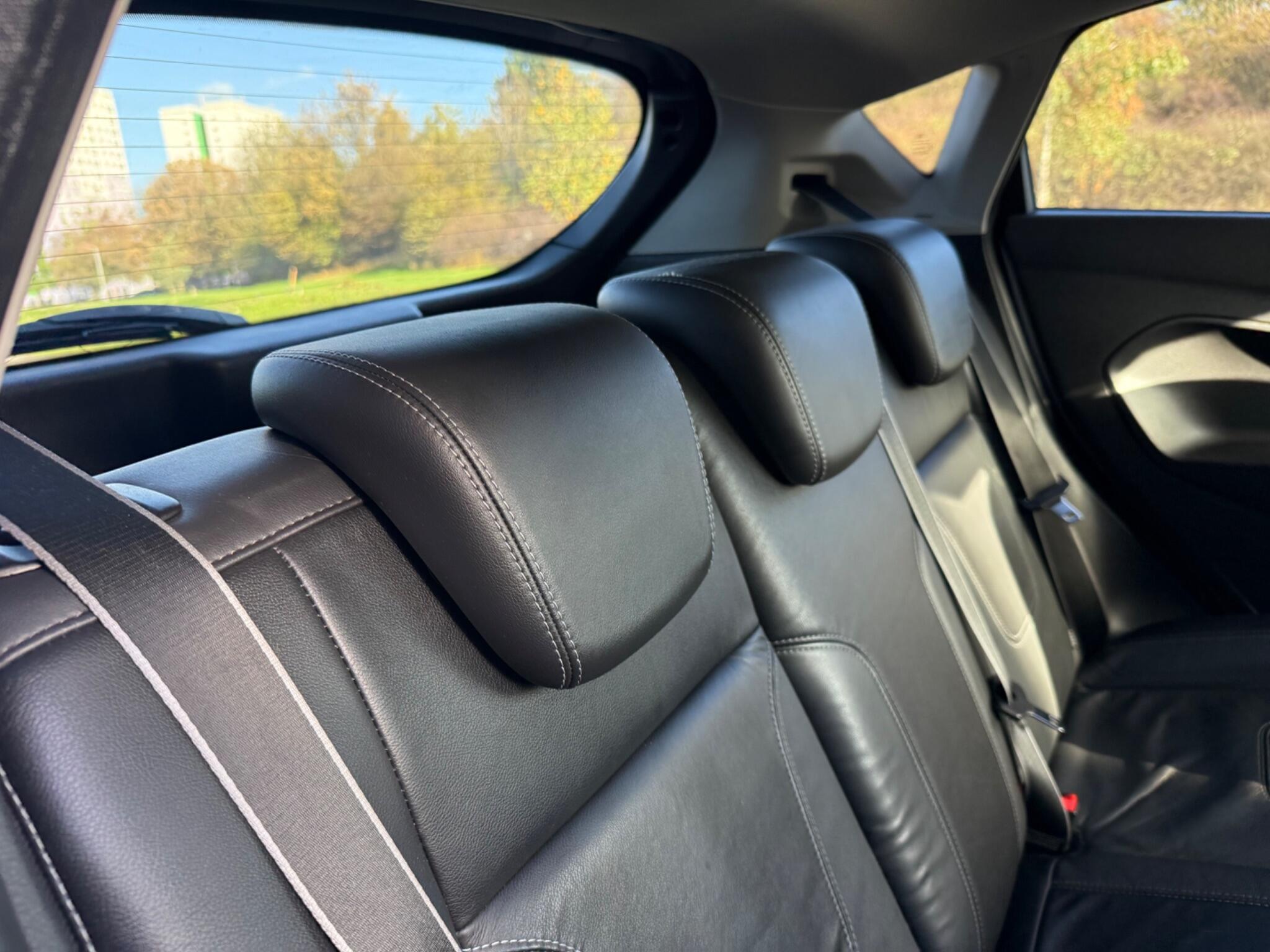 Ford Fiesta - Image 17