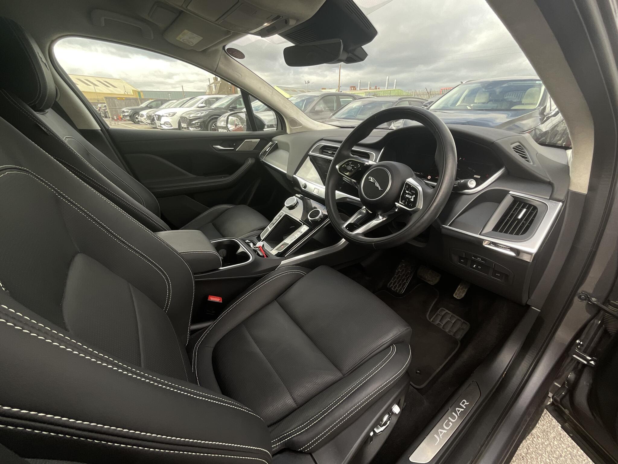 Jaguar I-Pace - Image 7
