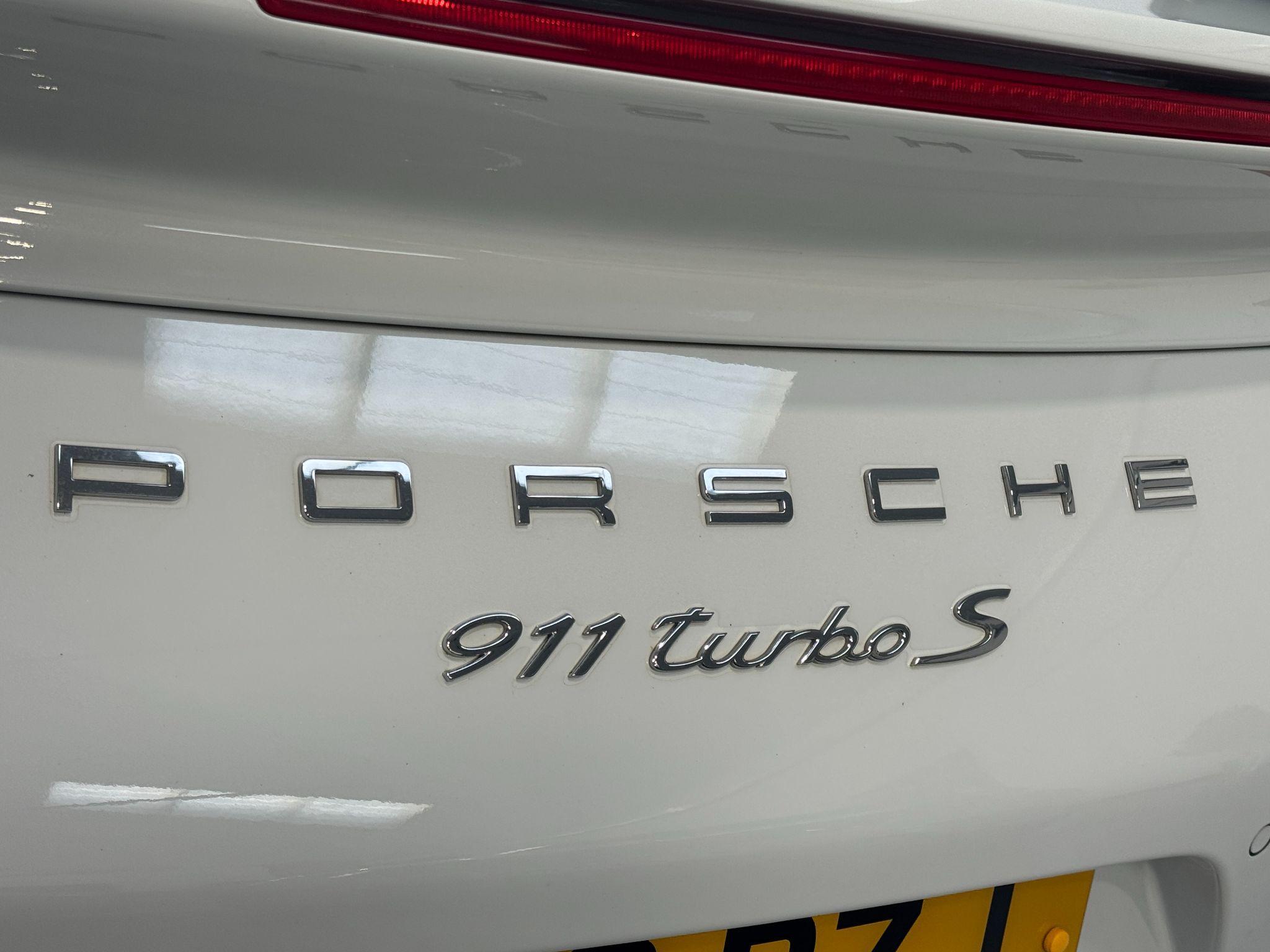 Porsche 911 - Image 64