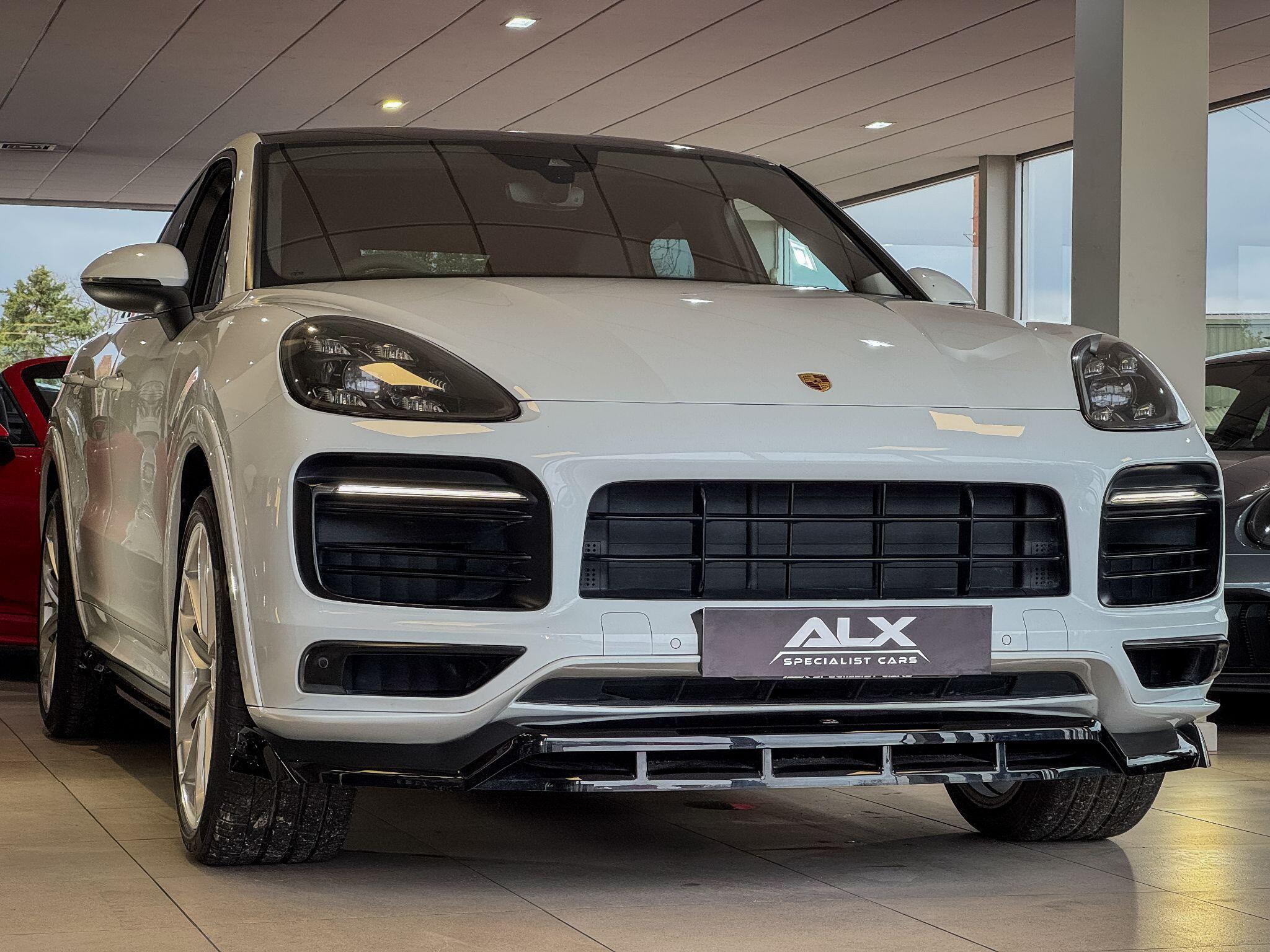 Porsche Cayenne - Image 7