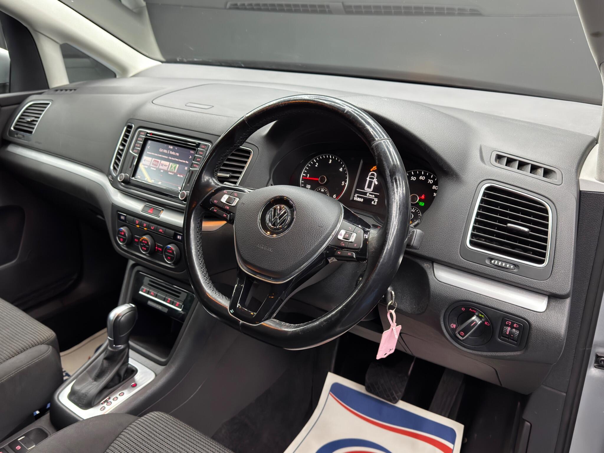 Volkswagen Sharan - Image 10