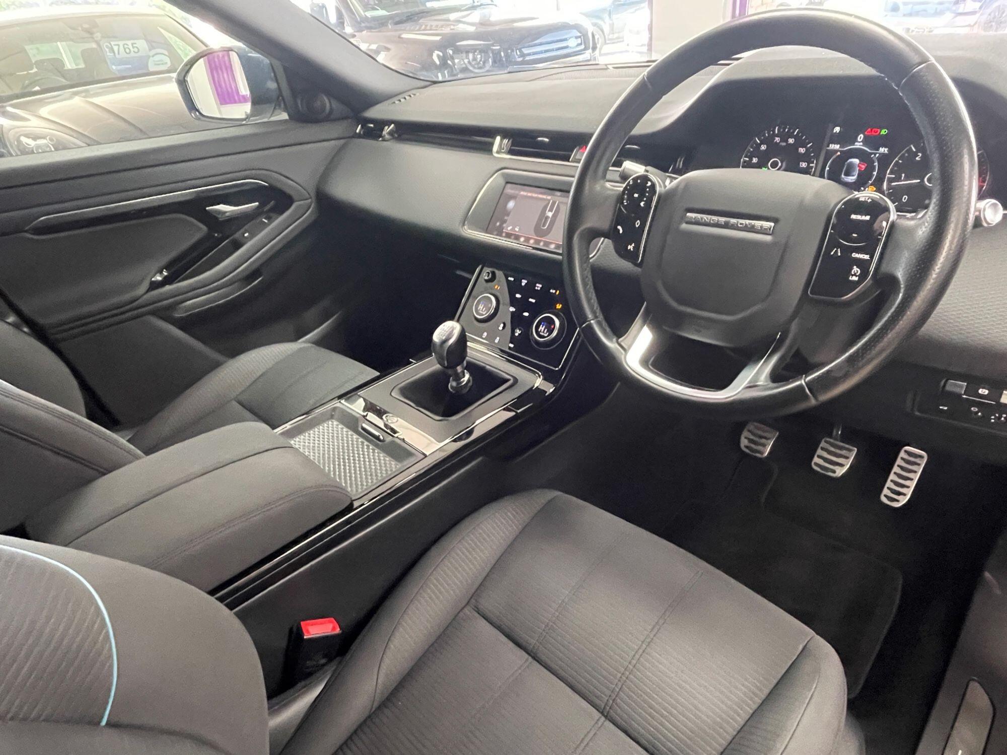 Land Rover Range Rover Evoque - Image 25