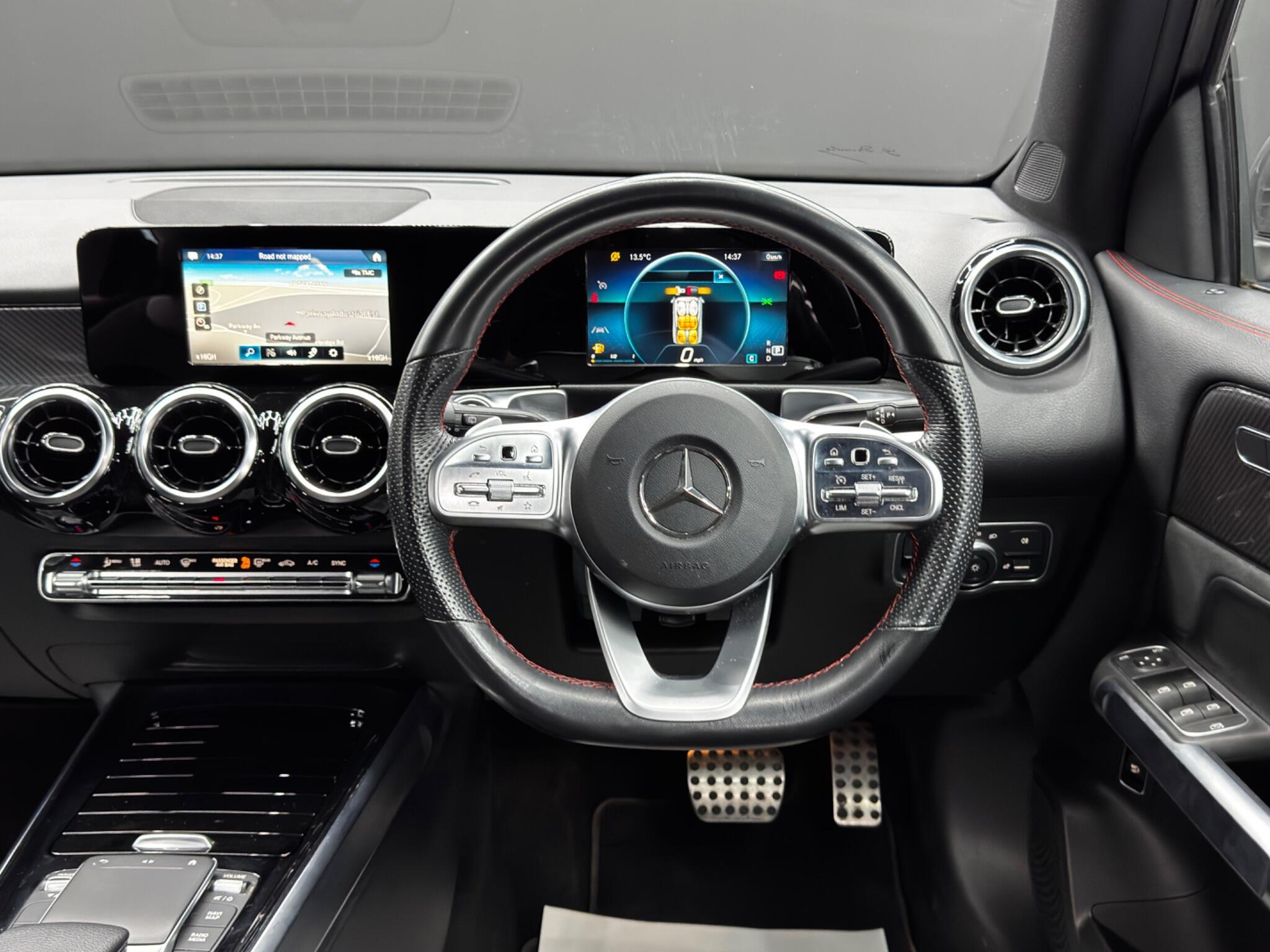 Mercedes Glb - Image 18