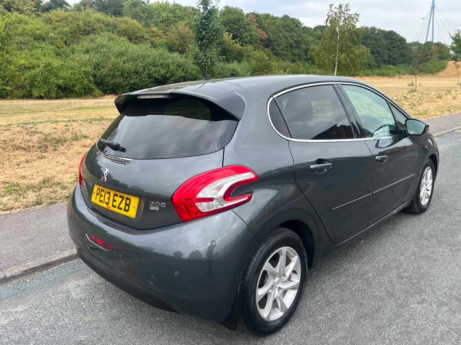 Peugeot 208 - Image 3